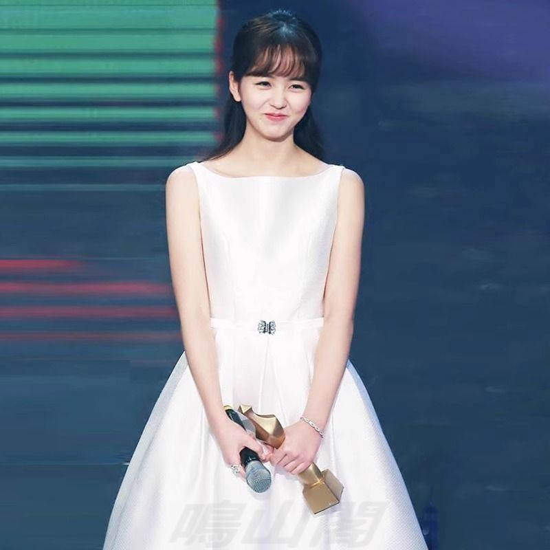  ホワイトドレス レディース 成人式 パーティー 森ガール風 ヘップバーン風 中長丈 旅撮 結婚写真 小白ワンピースWP 109 パーティードレス ドレス ブライダル