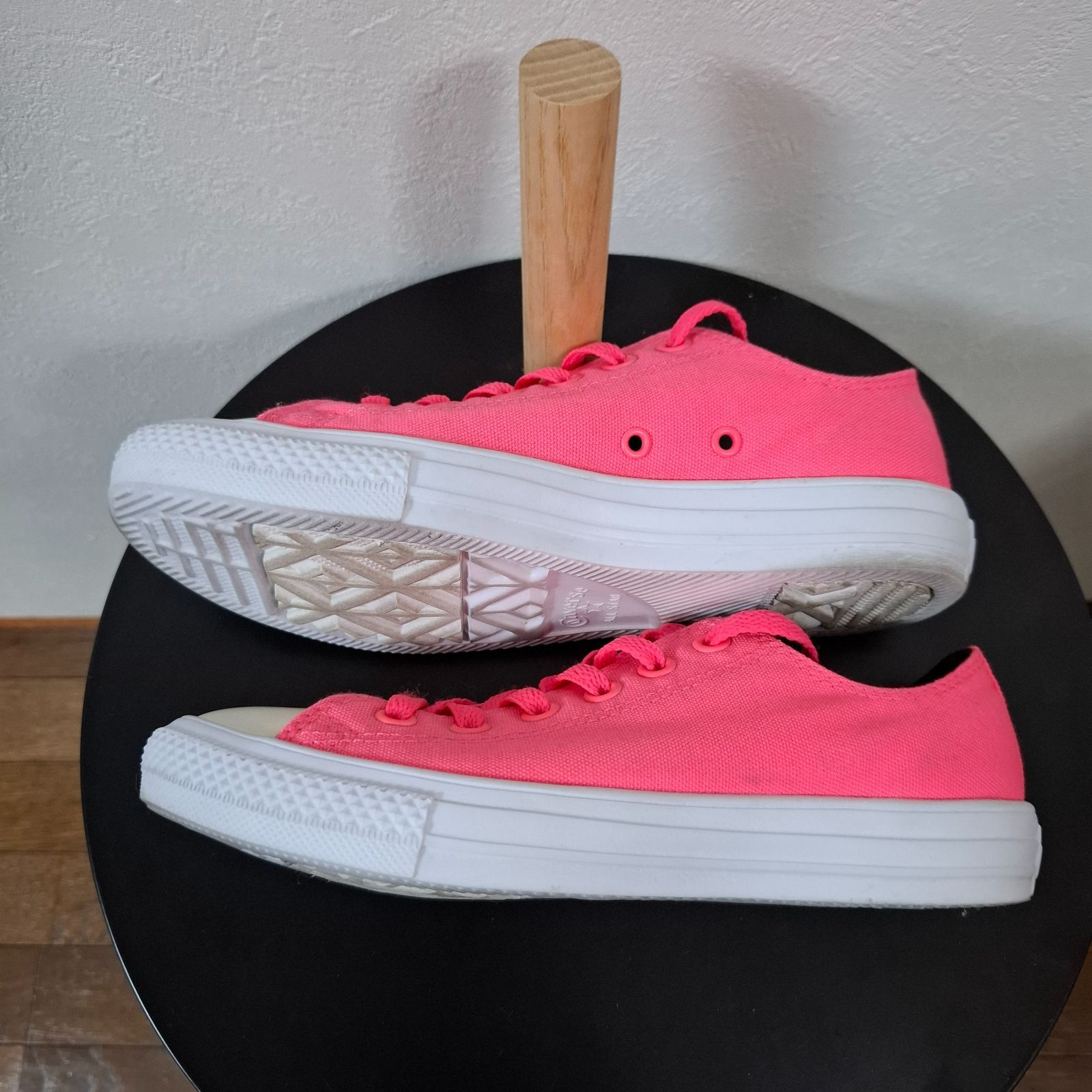 24㎝　限定　カラー　ピンク　CONVERSE　スニーカー　　レディース