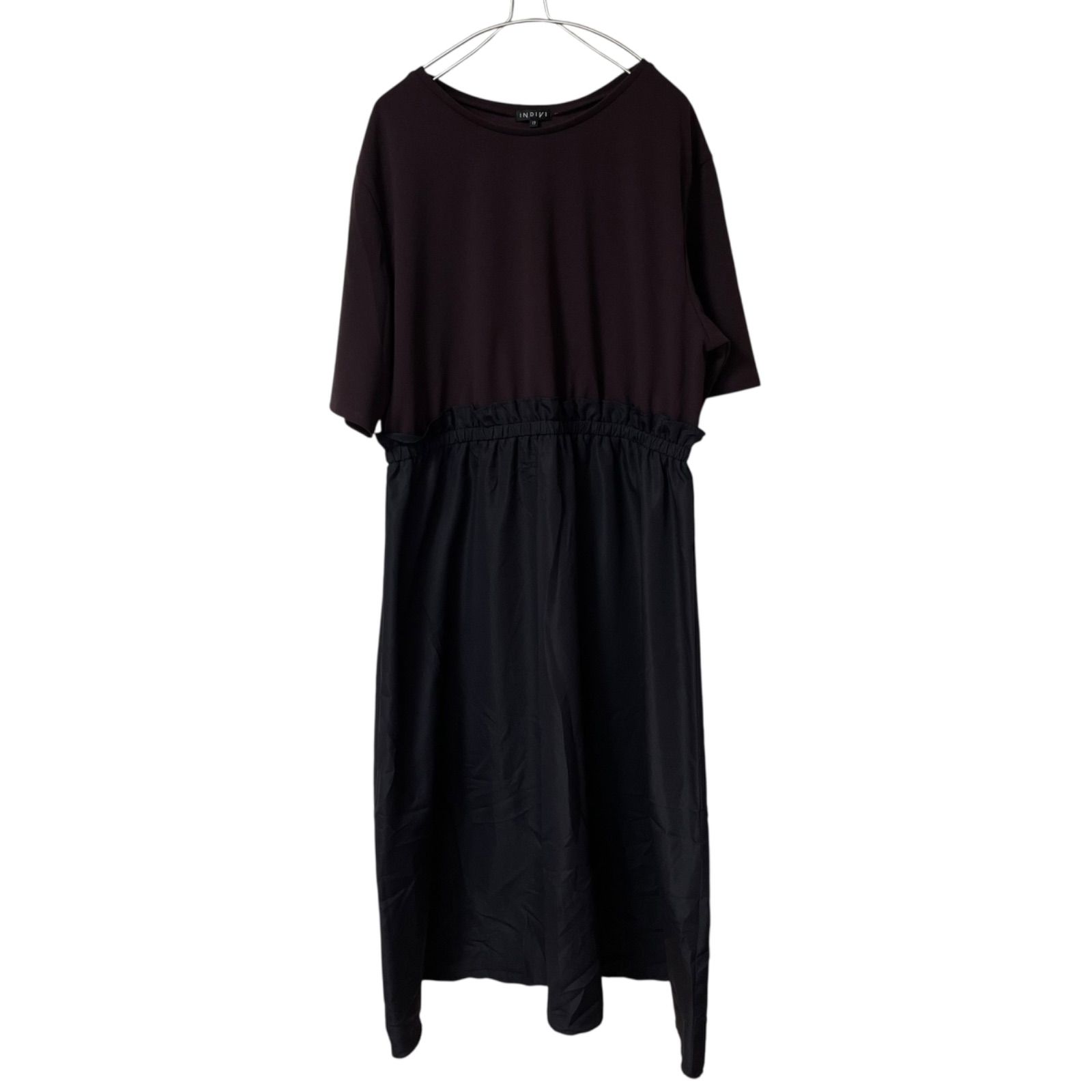 【美品】INDIVI リバーシブルワンピース 黒×カーキ 2WAY 日本製 M タックキャミワンピース（マキシ・ロングワンピース） | INDIVI