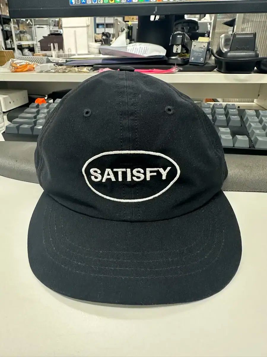 satisfy CETIS スパイ ピースシェル ランニングキャップ 帽子 ブラック