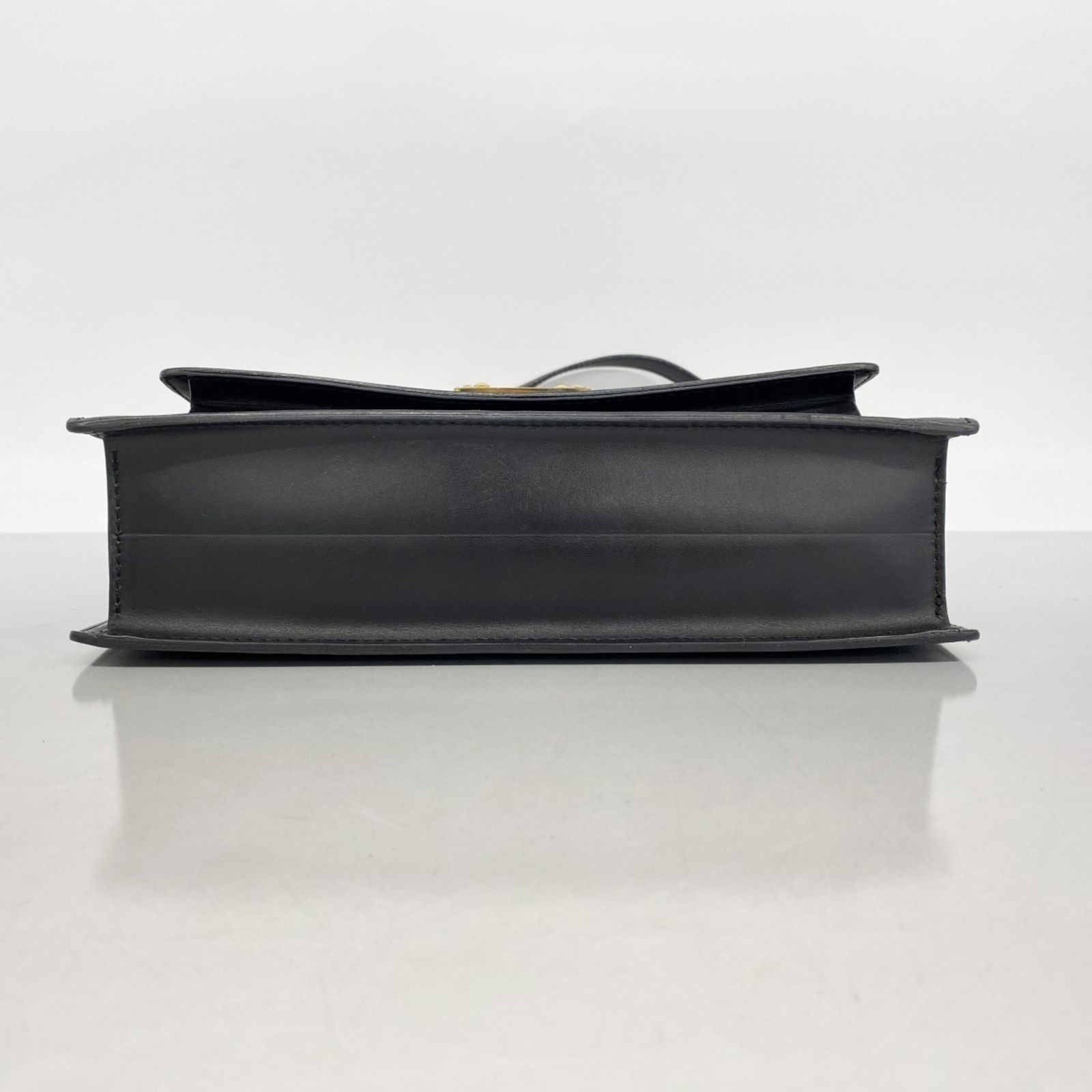 ルイ・ヴィトン ハンドバッグ エピ モンソー 28 M52122 楽天市場】【バッグ】LOUIS VUITTON ルイ ヴィトン エピ