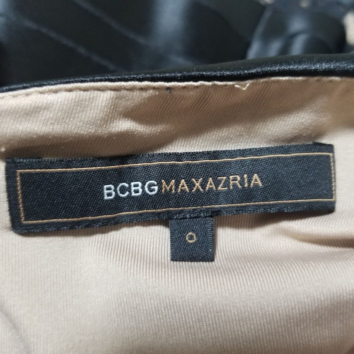 BCBGMAXAZRIA(ビーシービージーマックスアズリア) ドレス サイズ0 XS レディース美品  - 黒×ベージュ ホルターネックドレス/ミニ/レース