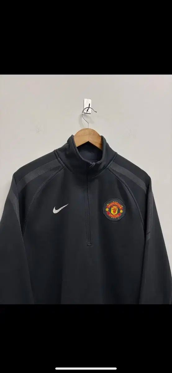 NIKE ナイキ マンU ブラック ジャージ L