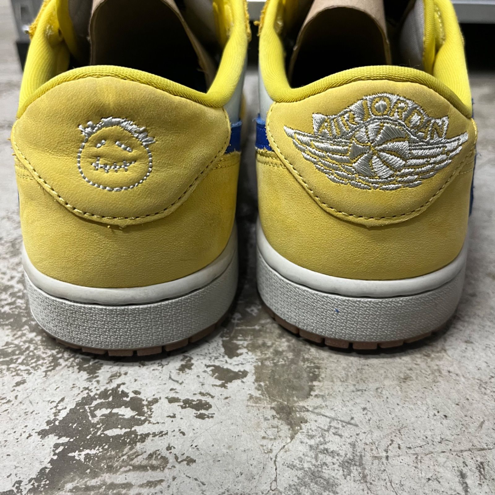 TRAVIS SCOTT NIKE WMNS AIR JORDAN 1 LOW OG CANARY トラヴィス 