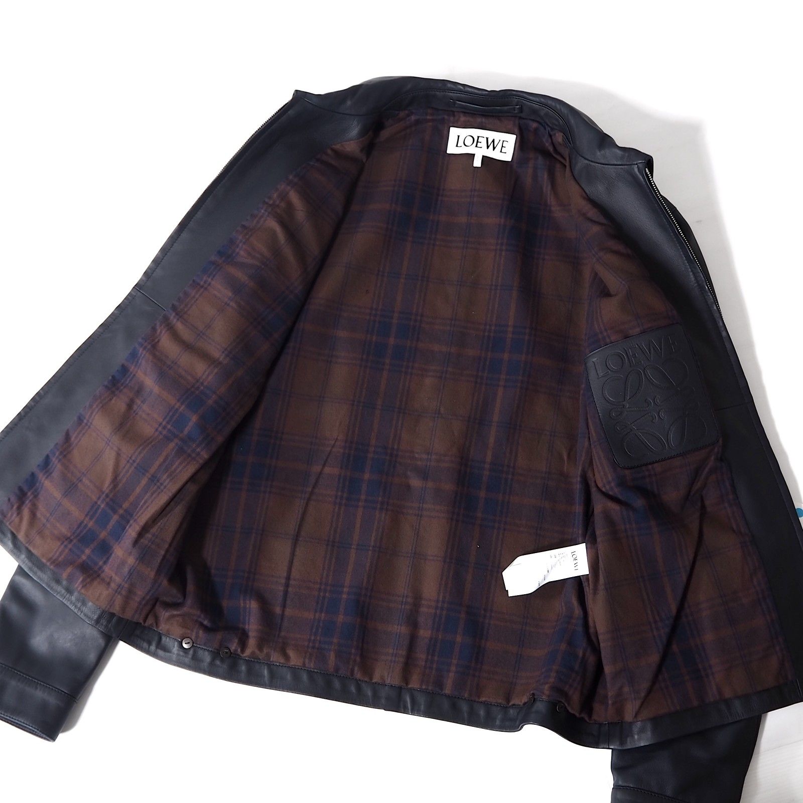 ロエベ LOEWE