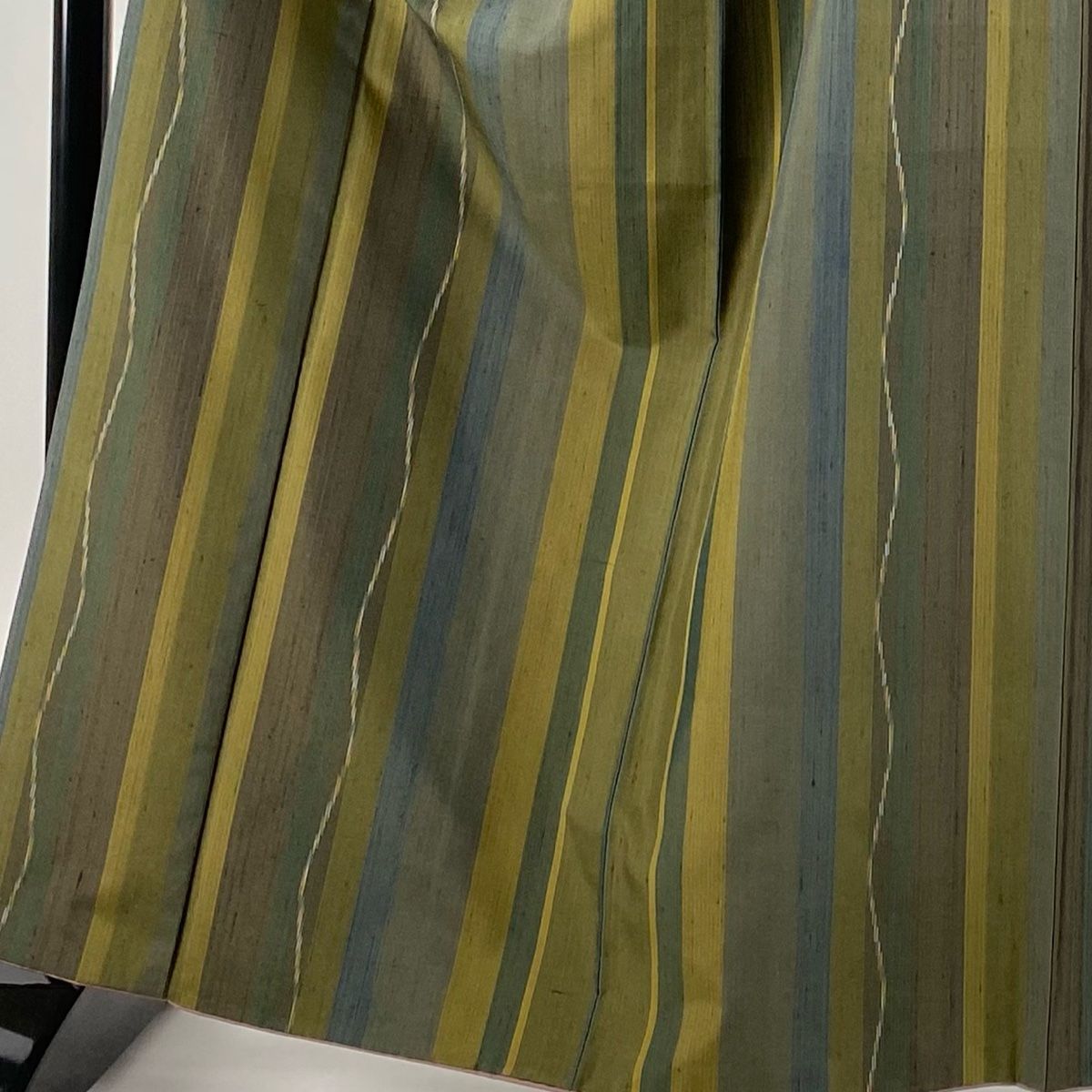 紬 身丈164cm 裄丈68cm L 袷 縞 茶緑色 正絹 秀品