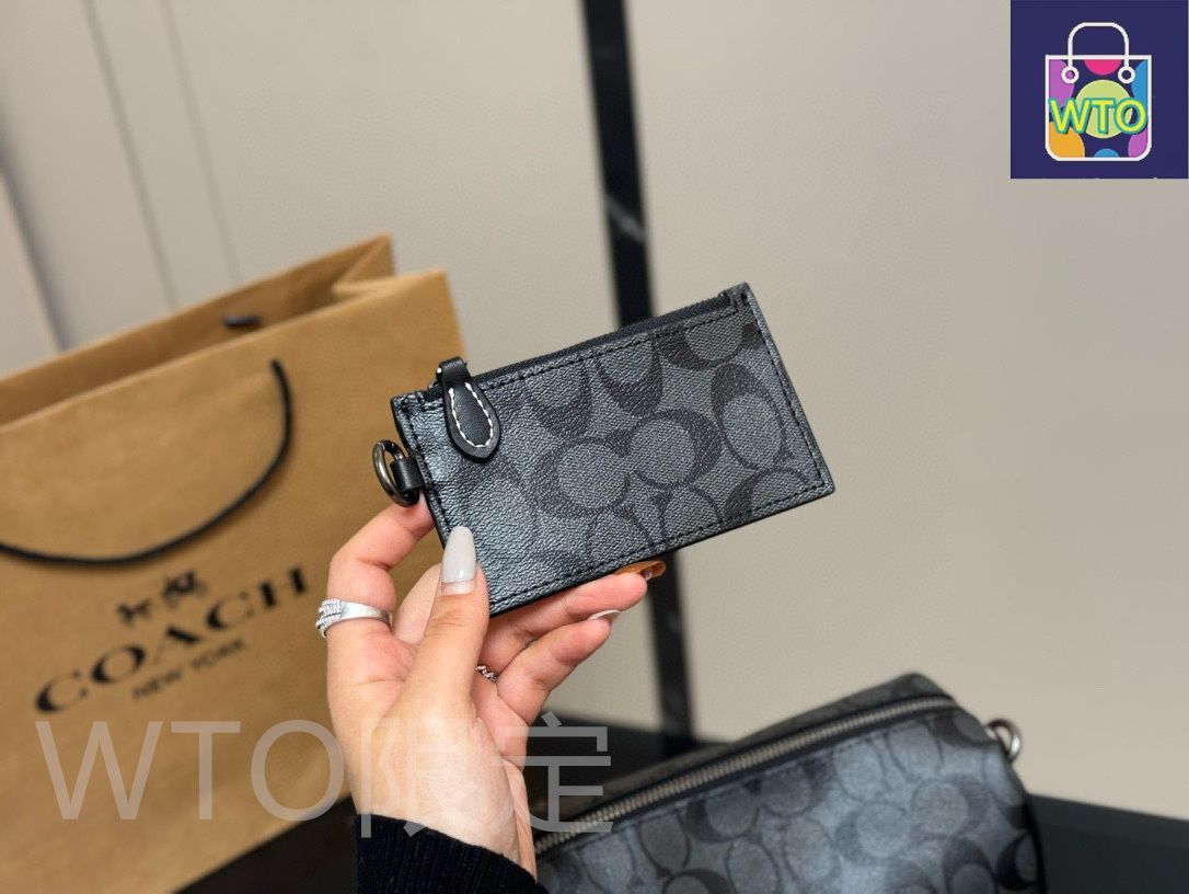 今日特価】COACH Axel モノグラム チューブバッグ 2Way-WTO輸入1