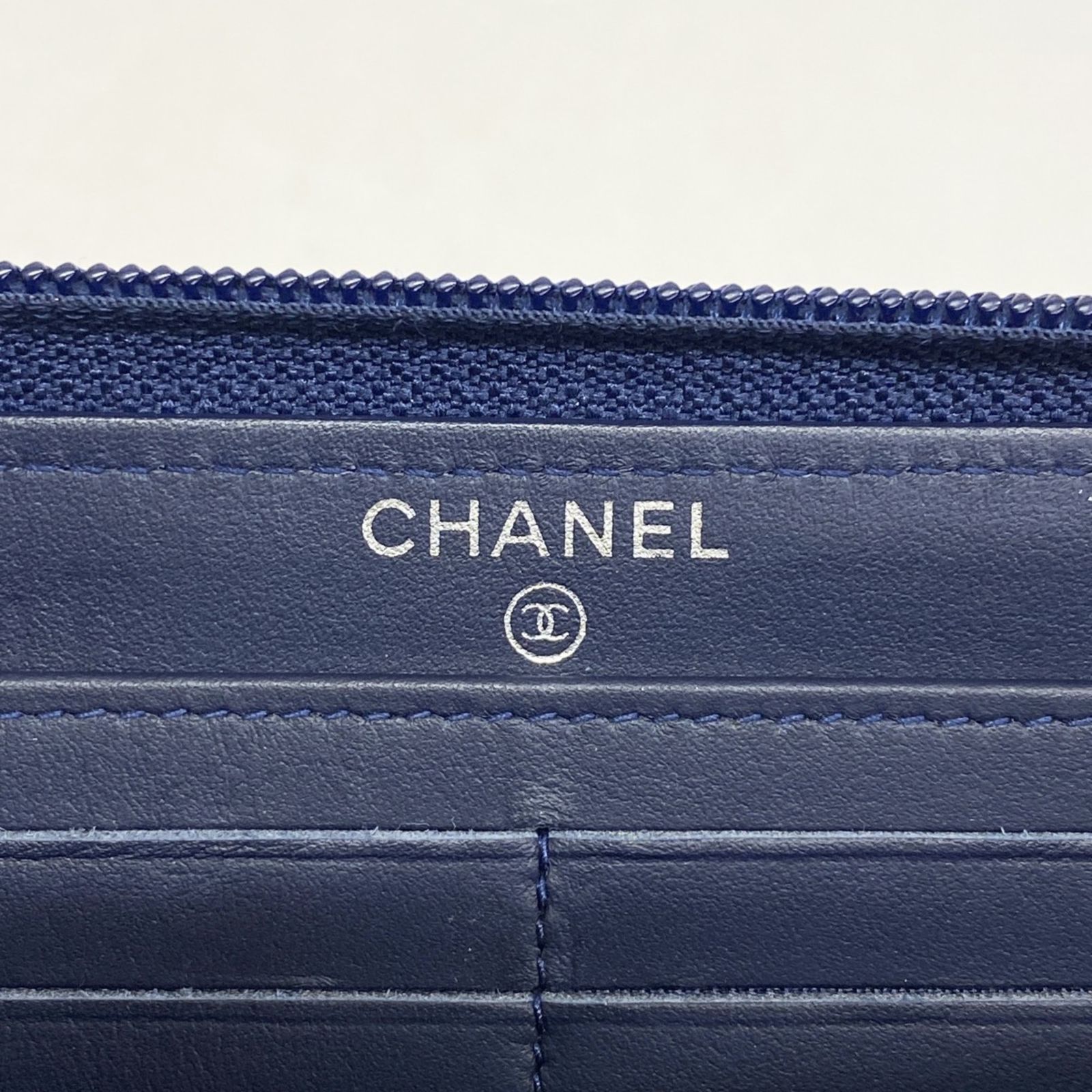 CHANEL　シャネル　ボーイシャネル　ラムスキン　ネイビー　長財布 シャネル(Chanel) シャネル 長財布 ボーイシャネル ラムスキン