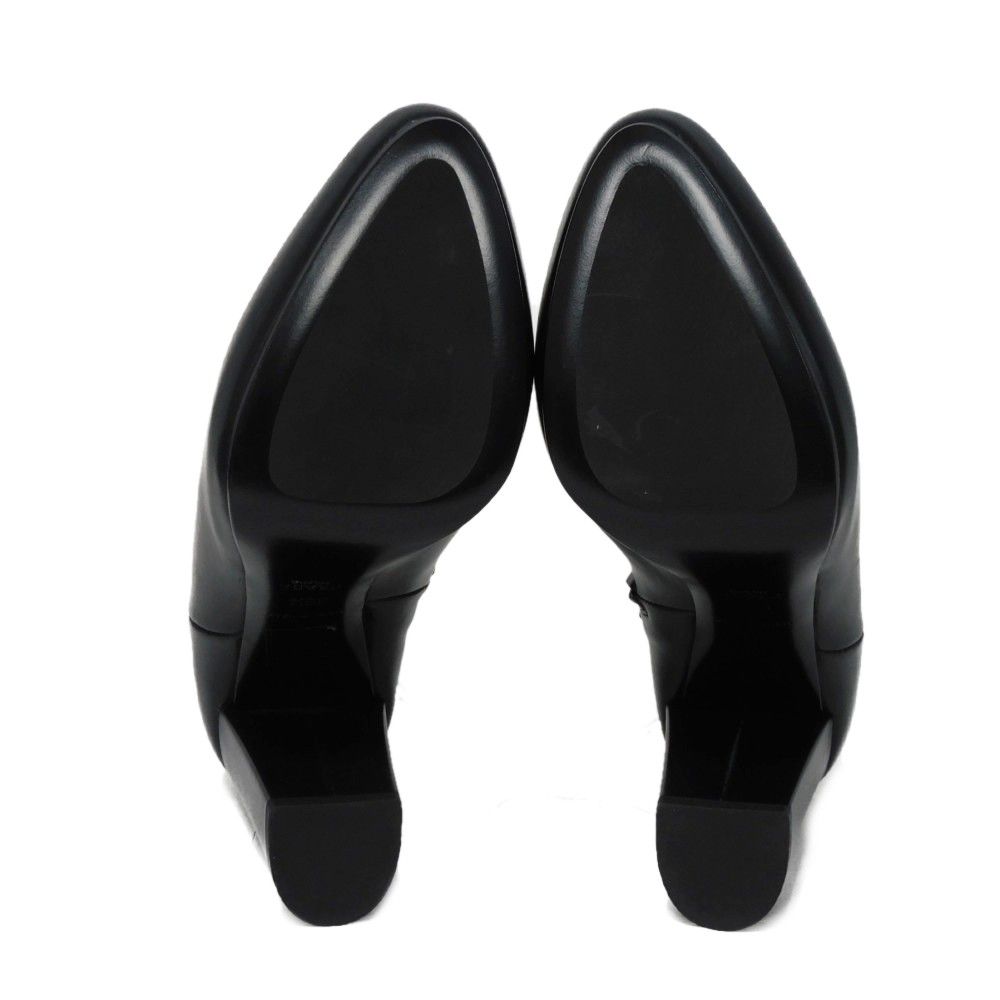 美品 PRADA ヒールブーツ 36 1/2 サイドジップ ショート 軽量 黒 PRADA ヒールブーツ 36 1/2 サイドジップ ショート 黒