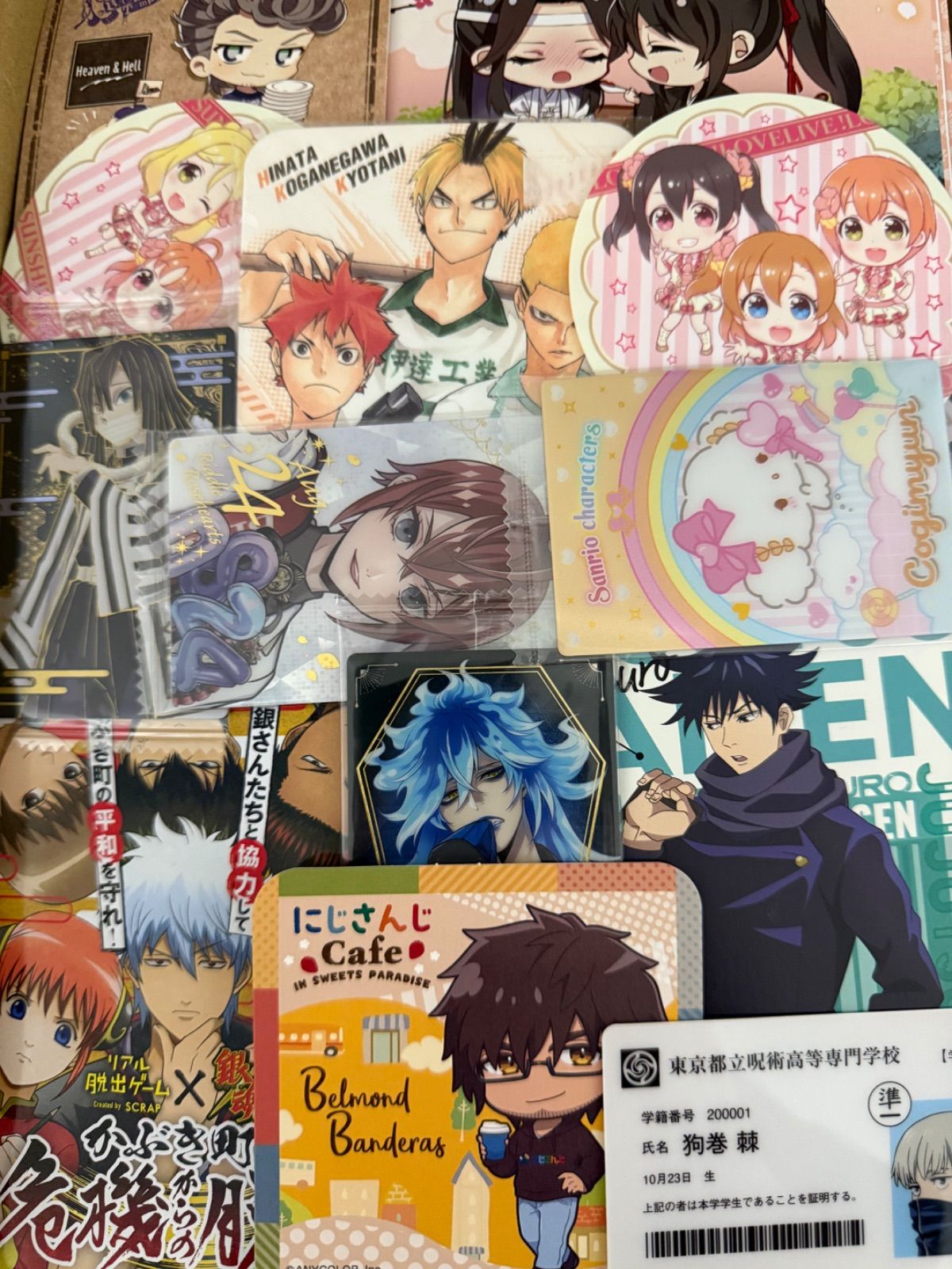アニメ　漫画　ゲーム　キャラクター　紙類　カード類　まとめ売り　大量 紙類 アニメ ゲーム まとめ売り 大量 コースター ポストカード