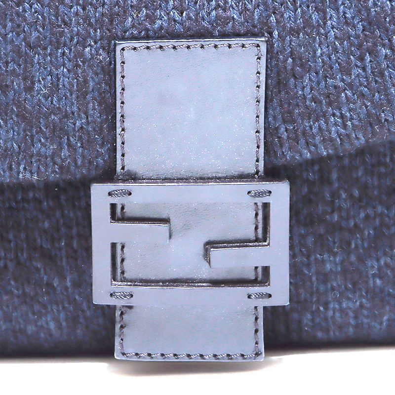 FENDI フェンディ ショルダーバッグ ニット ウール マンマバケット