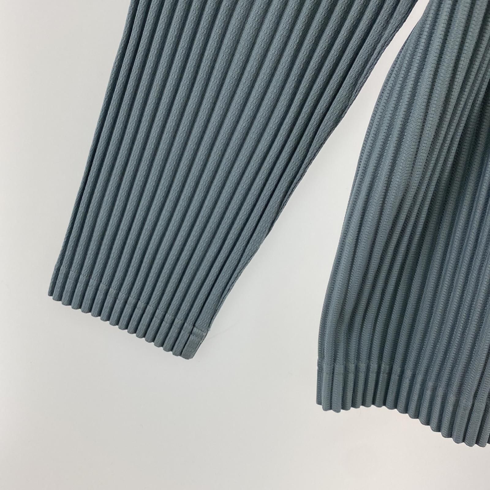 HOMME PLISSE ISSEY MIYAKE タートルネックカットソー ブルー 
