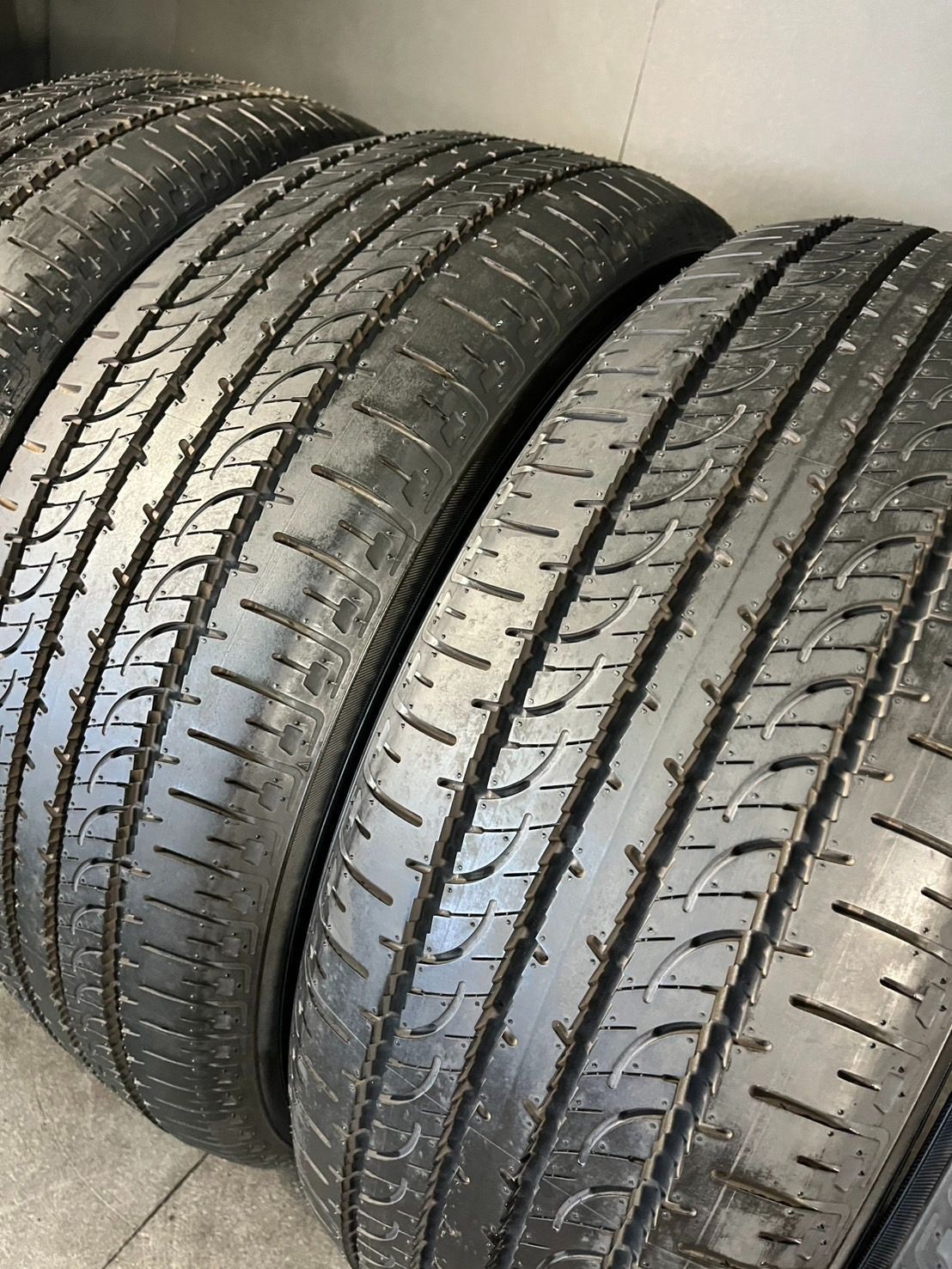 ジオランダーsuv 225/55R18 ゴムのみ ヨコハマ ジオランダー SUV 225