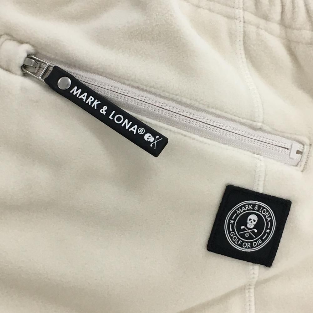 マークアンドロナ　ハーフパンツ　ゴルフ　スカル　カモフラ　迷彩　46 M 白 MARK&LONA（マークアンドロナ） ハーフパンツ 白 カモフラ スカル 迷彩
