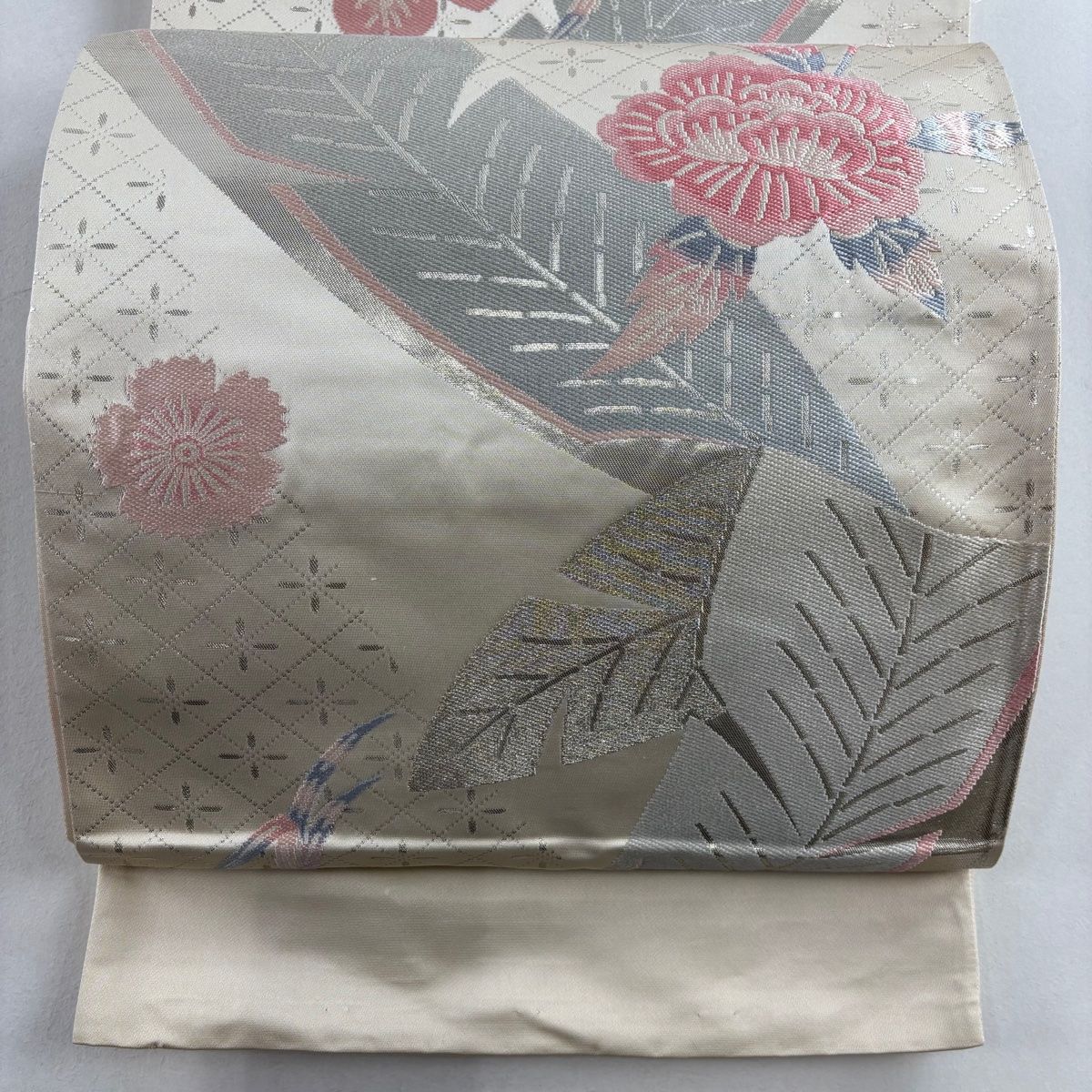 袋帯 名品 じゅらく 落款 証紙 芹沢銈介監修 春歌秋冬四曲屏風 草花 菱 箔 銀糸 クリーム 六通 正絹