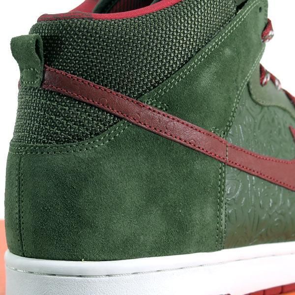 Stussy × Nike Air Force 1 Mid 