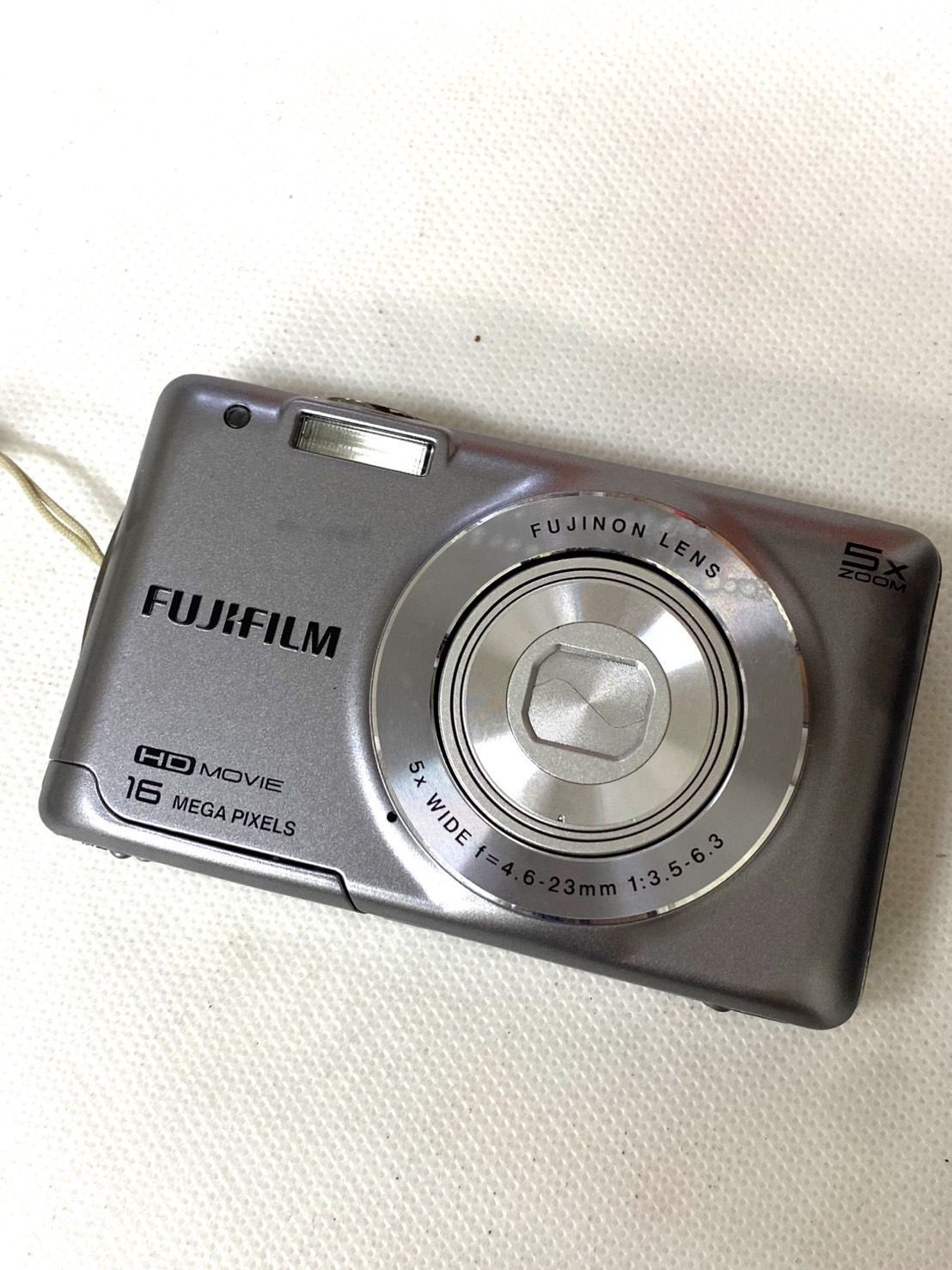 FUJIFILM JX-680 シルバー 結構綺麗です FINEPIX シルバー デジタルカメラ