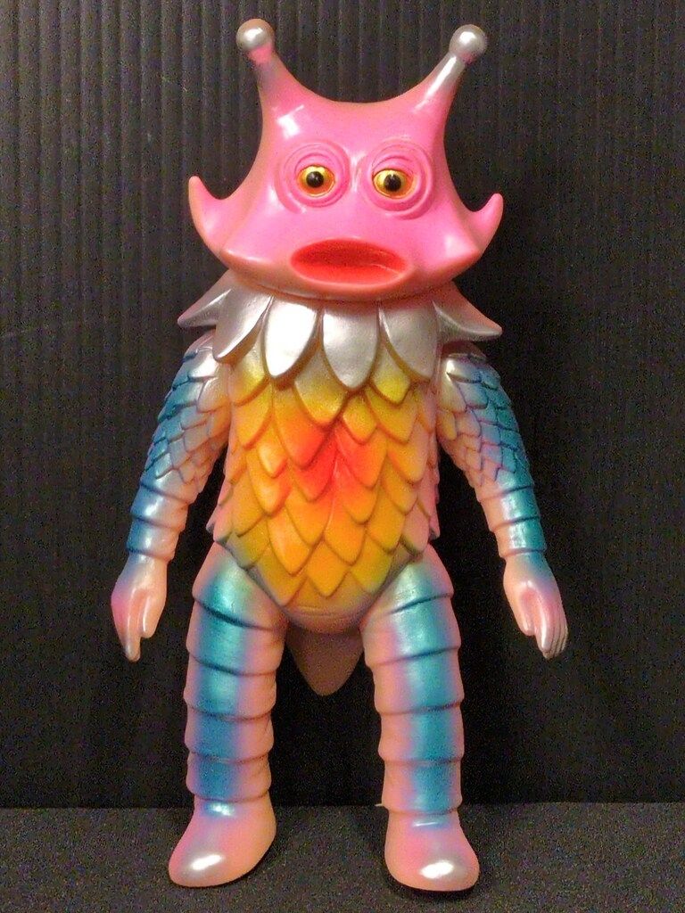 ブルマァク ブルマァクの怪獣シリーズ ギロ星獣 ピンク BM490