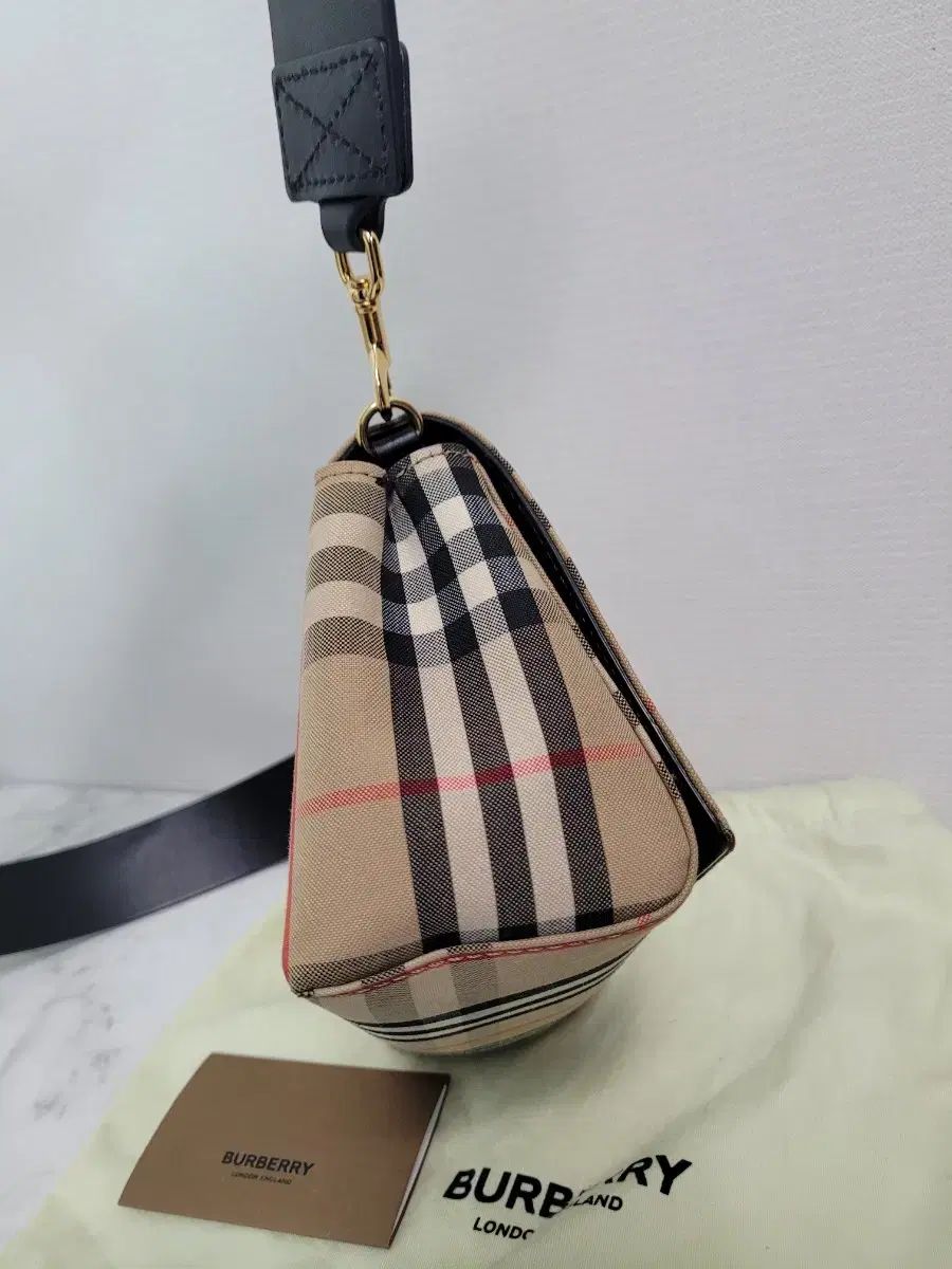 クロスバッグ