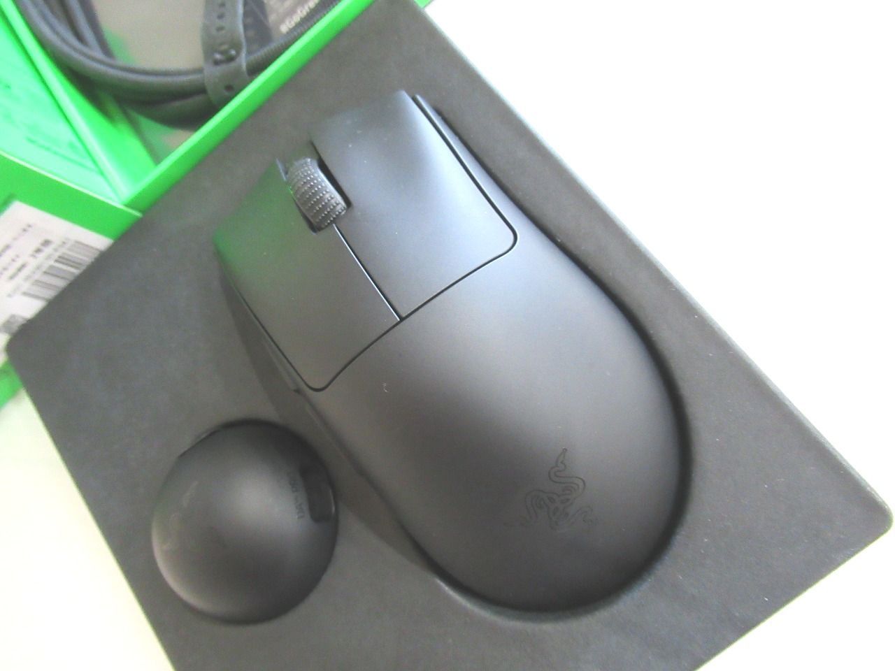 レイザー Razer DeathAdder V4 Pro ゲーミングマウス 超軽量 エルゴノミック ワイヤレス