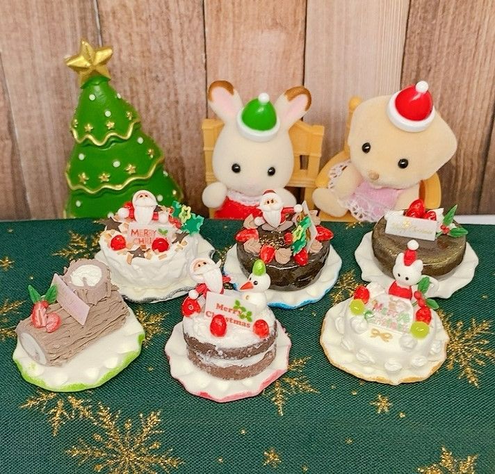 ミニチュアケーキ クリスマスケーキ サンタ生クリームケーキ（お皿付き