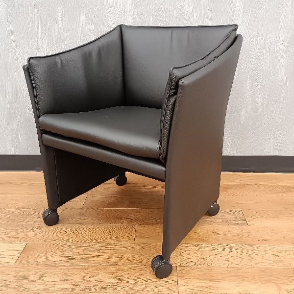 cherry wood side table / アルフレックス北欧ヴィンテージ Antique