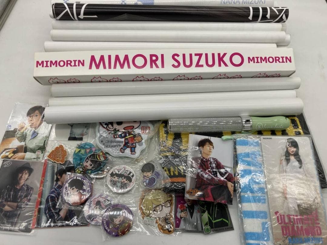 大量まとめ】声優 グッズ 約3.1kg ポスター 他 水樹奈々 小倉唯