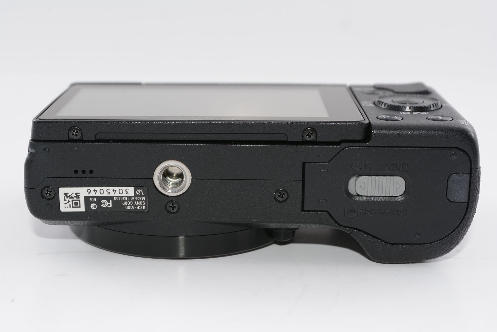 ミラーレス一眼 α5100