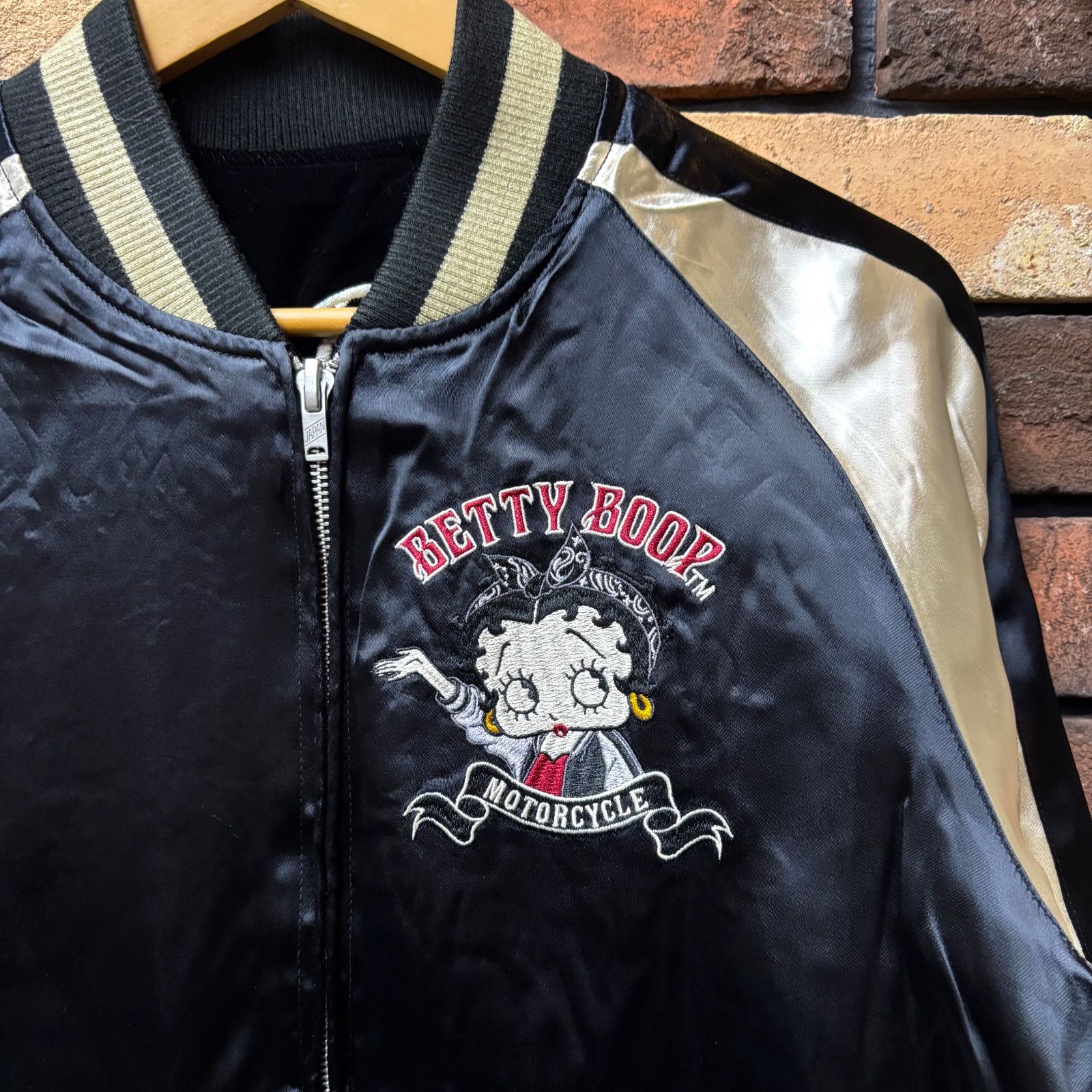 BETTY BOOP/ベティブープ リバーシブルスカジャン】ネバーマインド