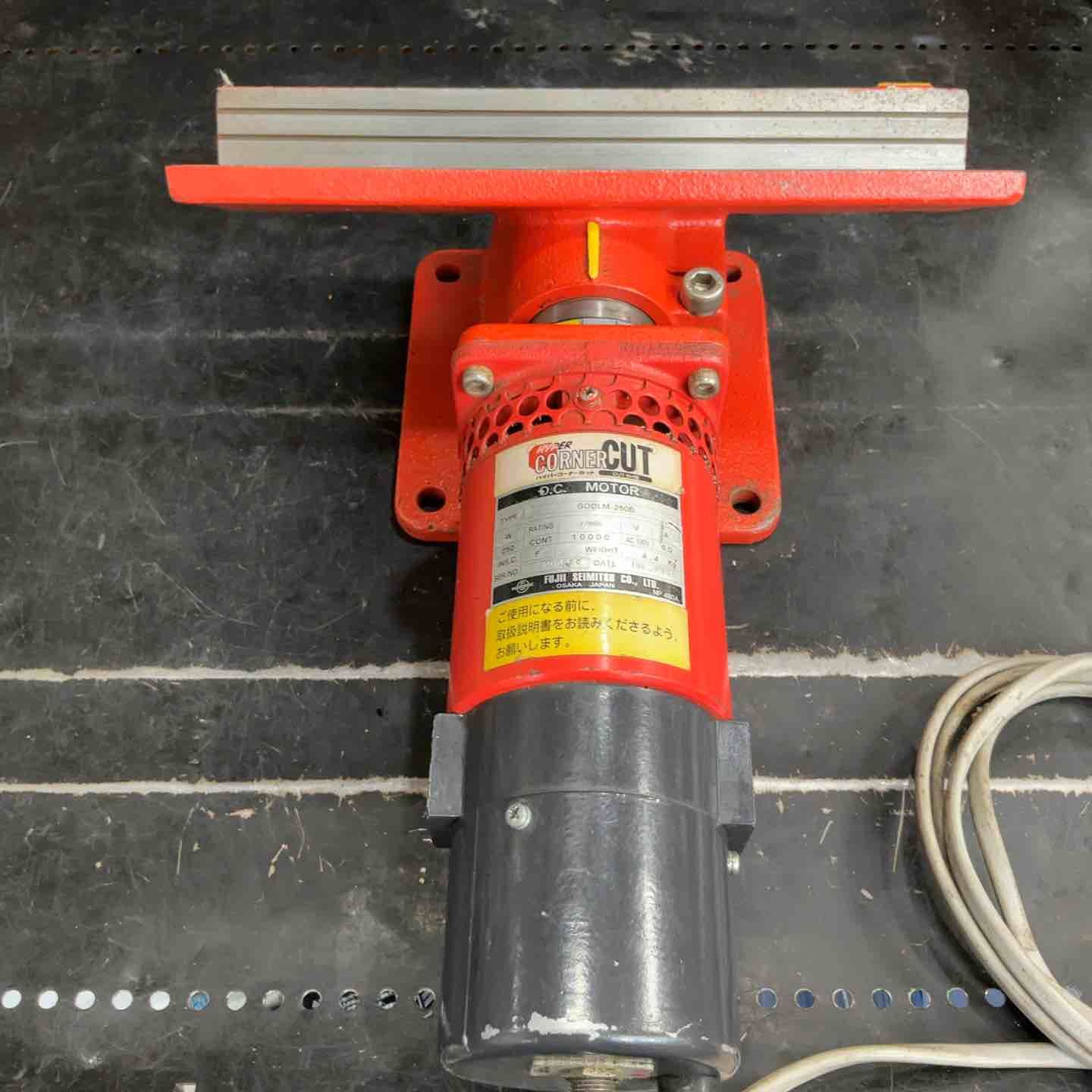 東芝タンガロイ 面取り機 ハイパーコーナーカット GOOLM-250B 草加店