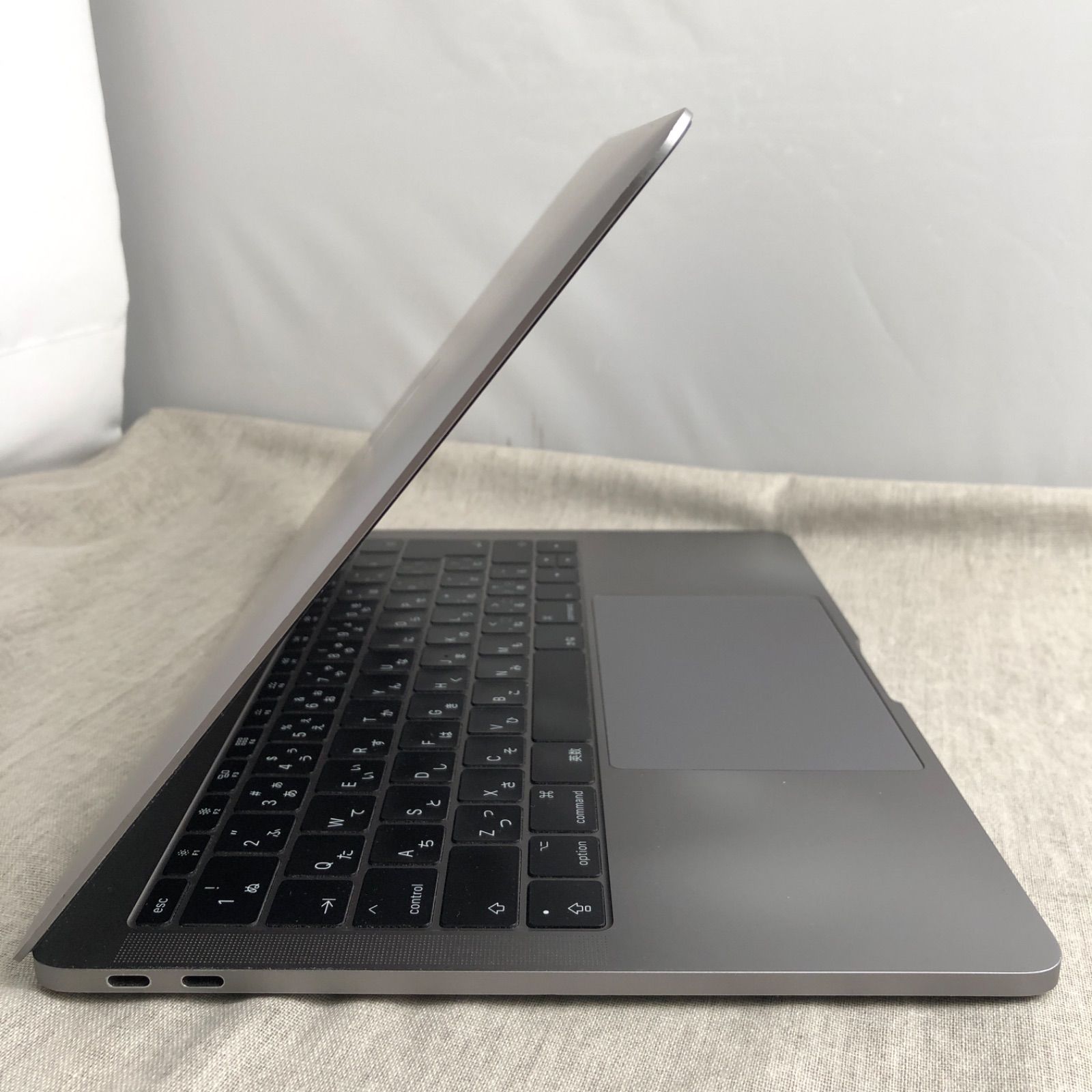 本体のみ】Apple MacBook Pro (13-inch, 2017, Thunderbolt 3ポートx 2