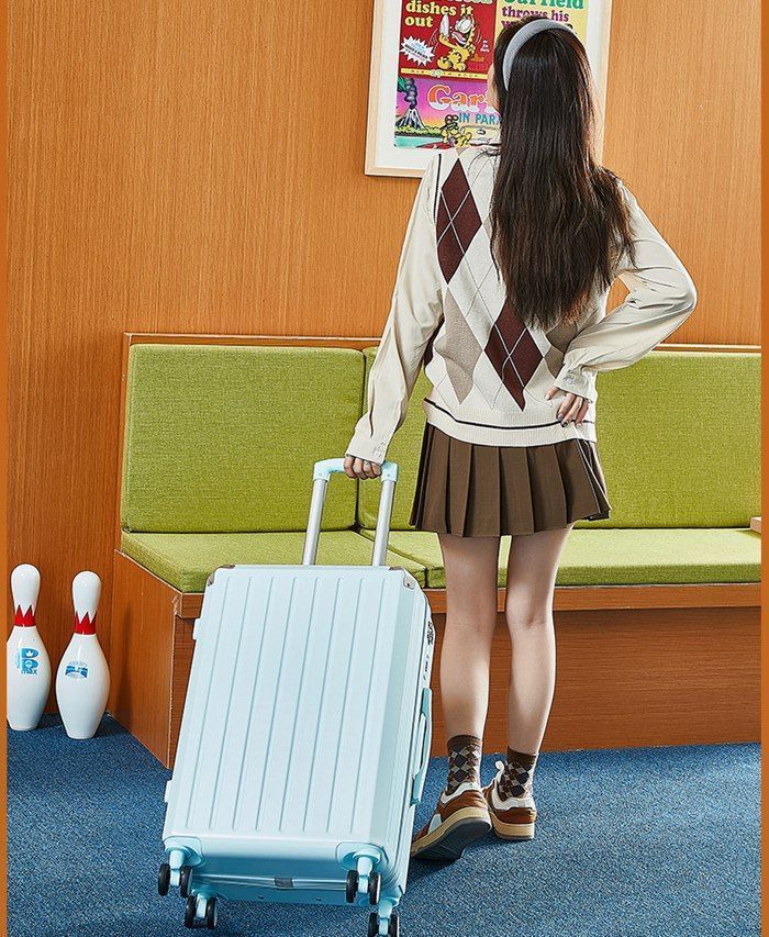 旅行バッグ