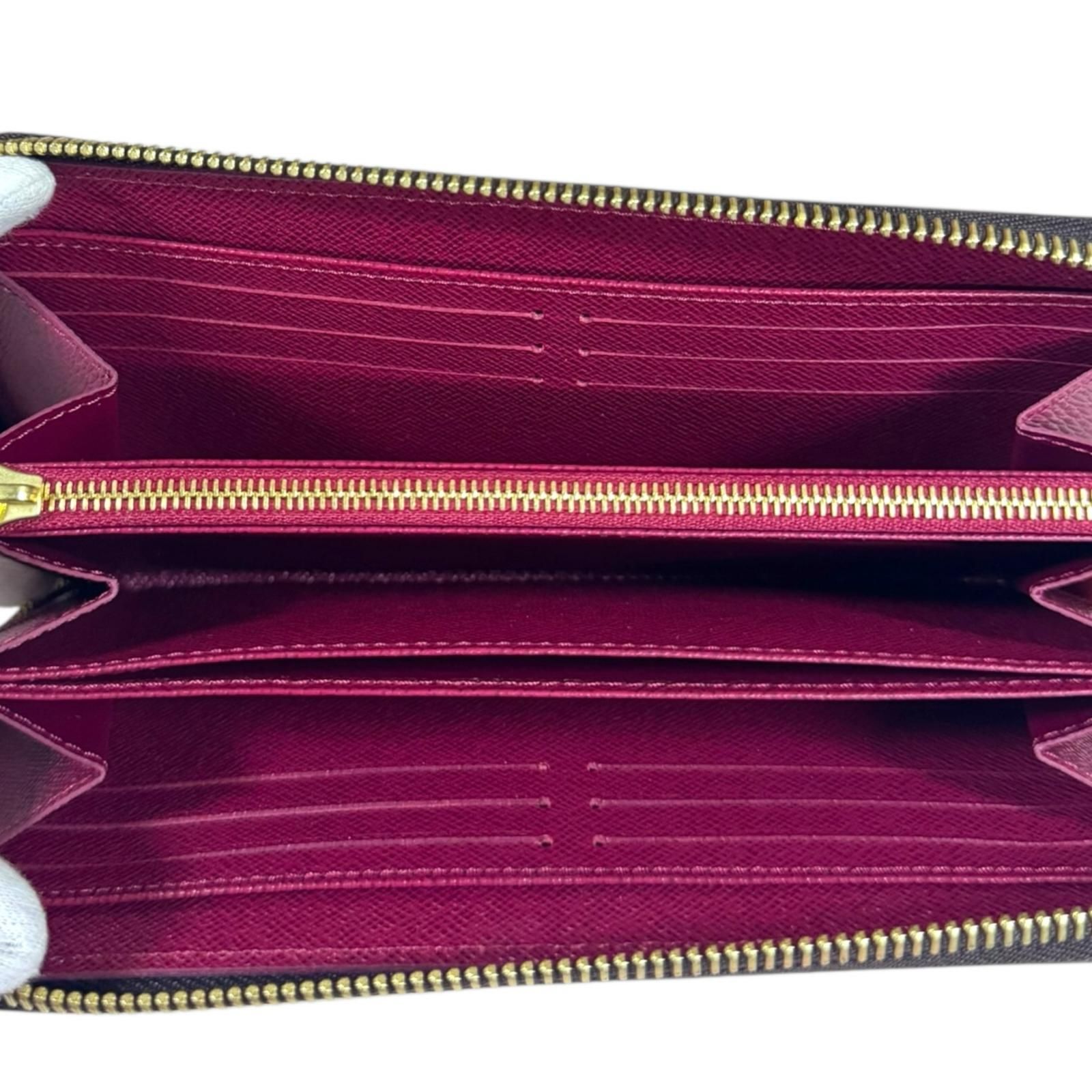 ルイヴィトン ジッピーウォレット