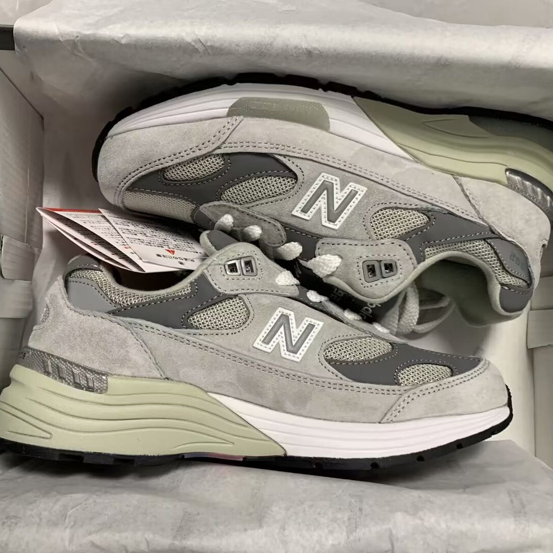 New Balance 992 