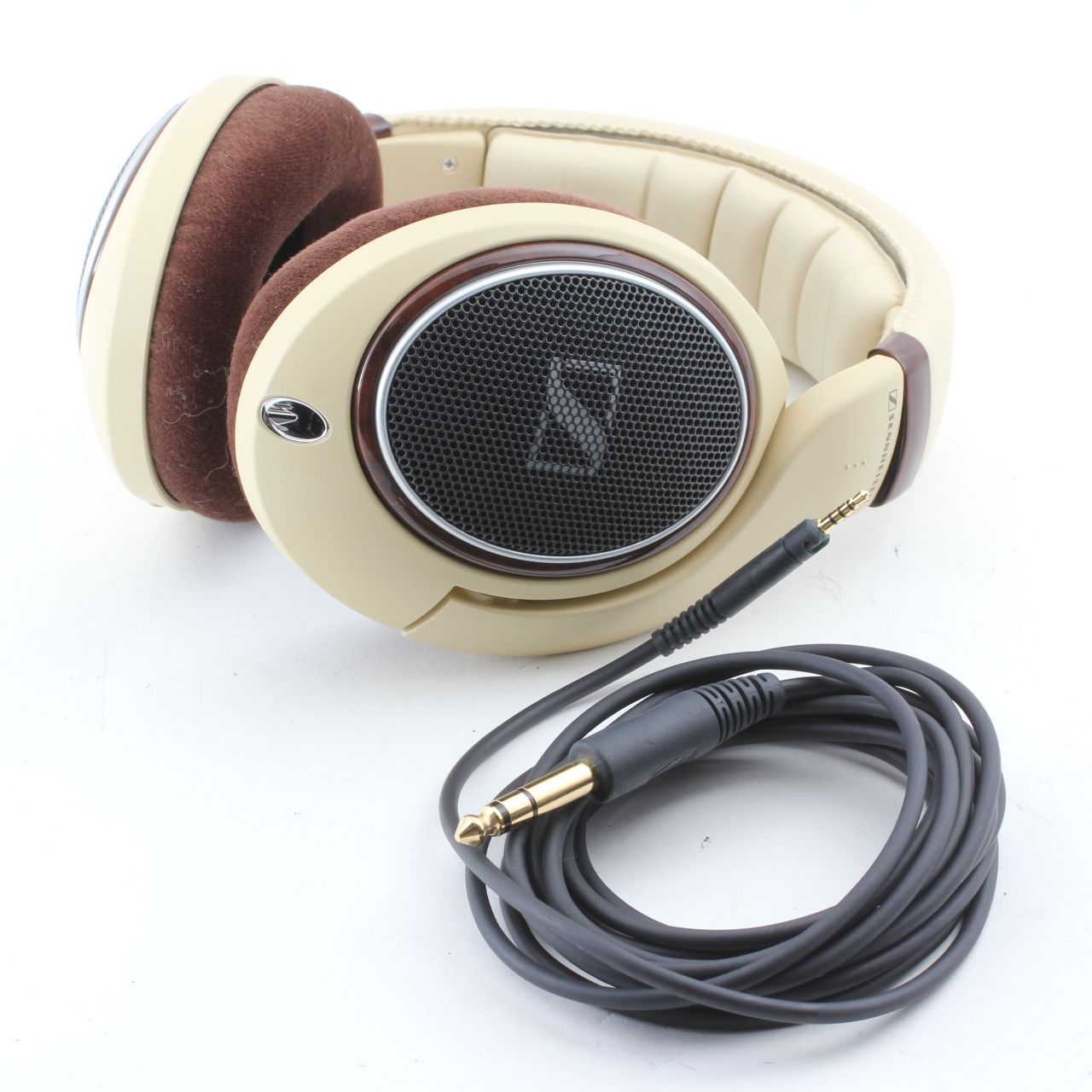 HD598