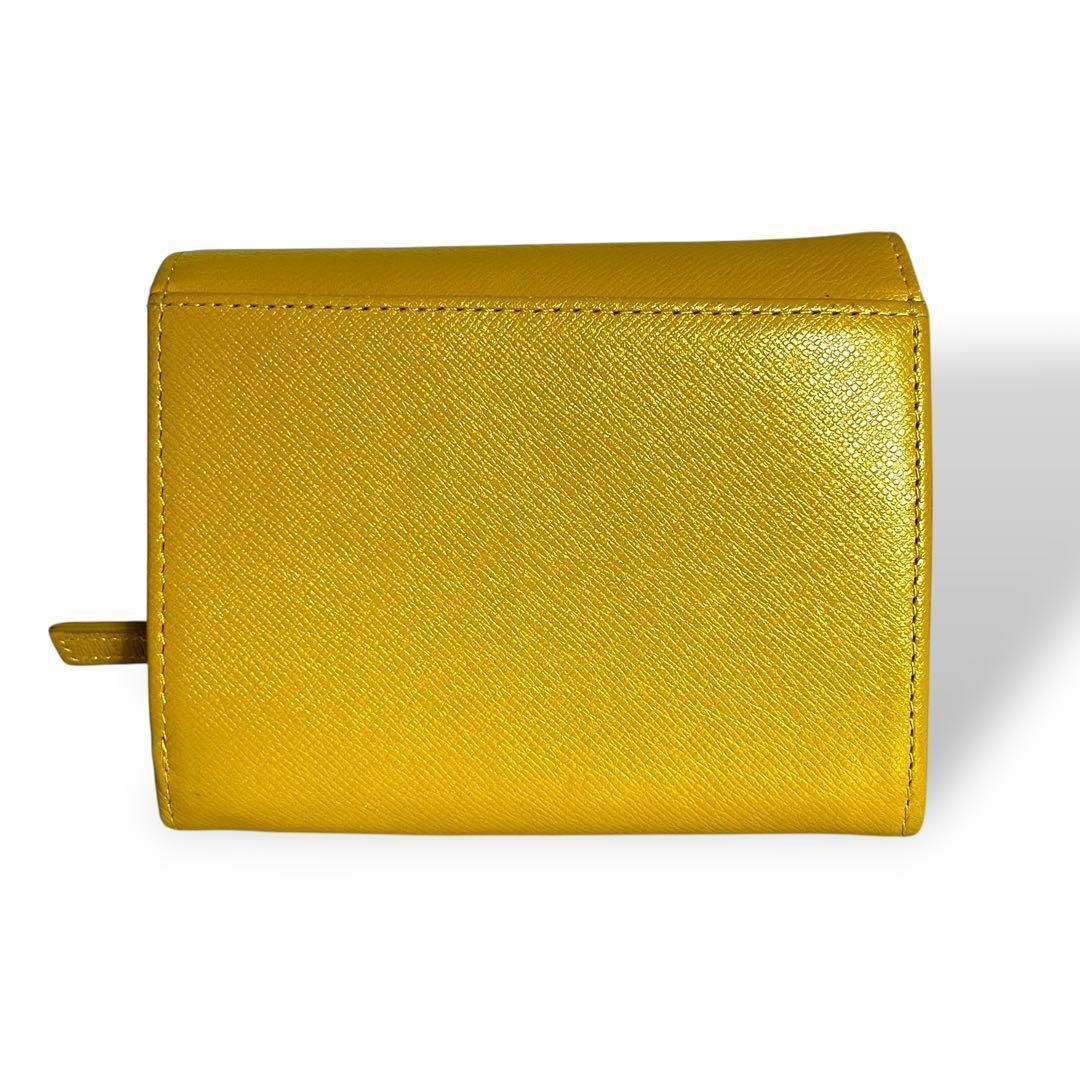 レザー イエロー