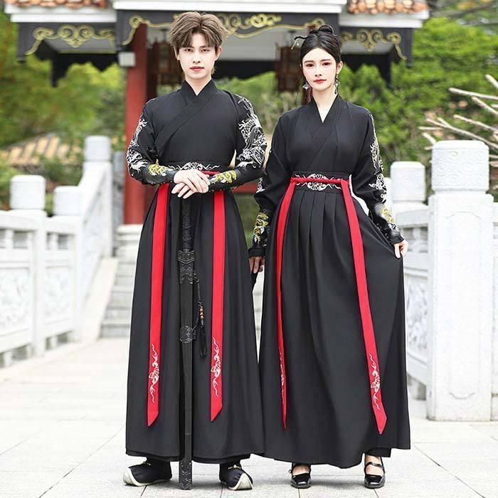 中華コスプレ衣装 ハロウィン衣装 華流 時代劇 コスチューム 女性 大人 華やか 漢服 唐時代 宮廷 皇后 貴妃 仮装 変装 古代 ウエディングドレス トレーン 引き裾