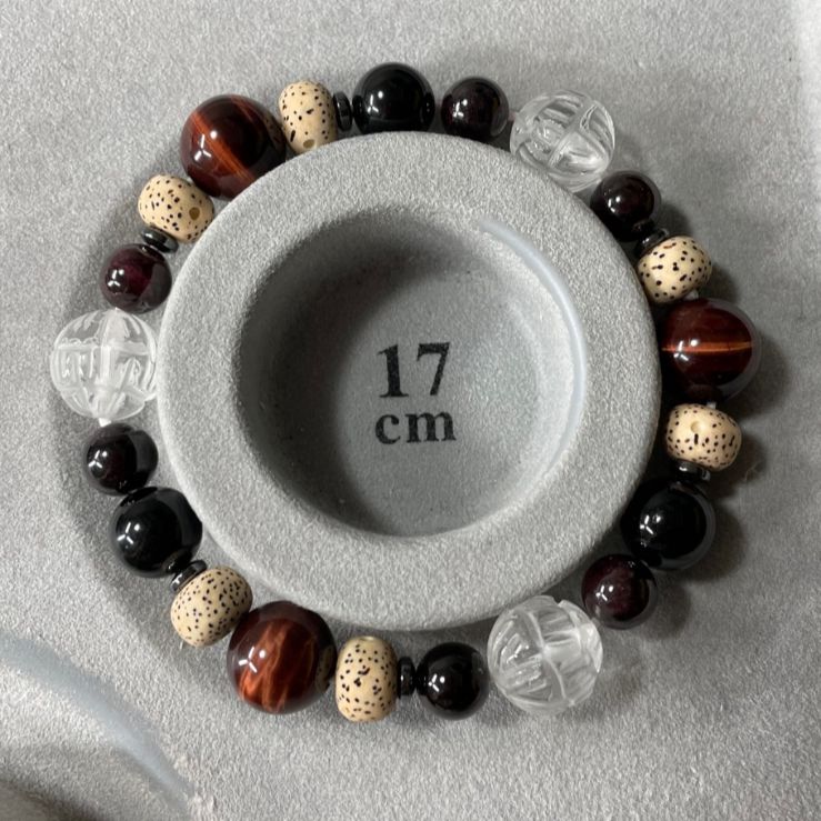 アクセサリー 【内径17cm】蓮カット水晶 レッドタイガーアイ オニキス 
