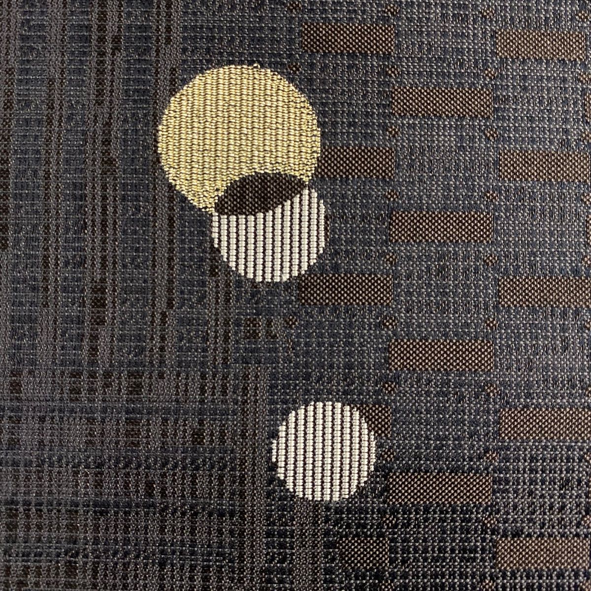 名古屋帯 秀品 丸紋 幾何学 箔 焦茶色 正絹