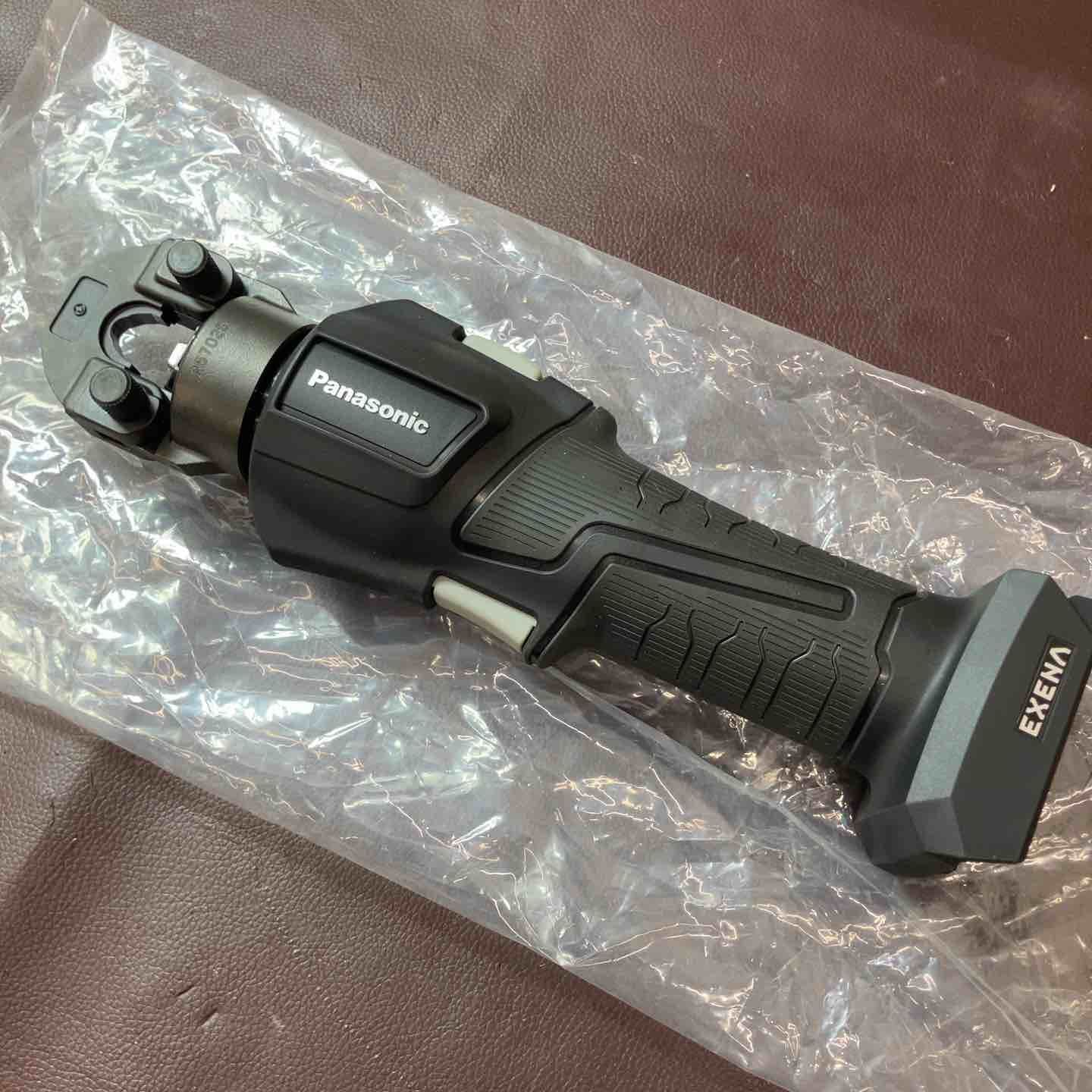 店頭 パナソニック Panasonic コードレス圧着器 EZ1W31X-B 東大和店