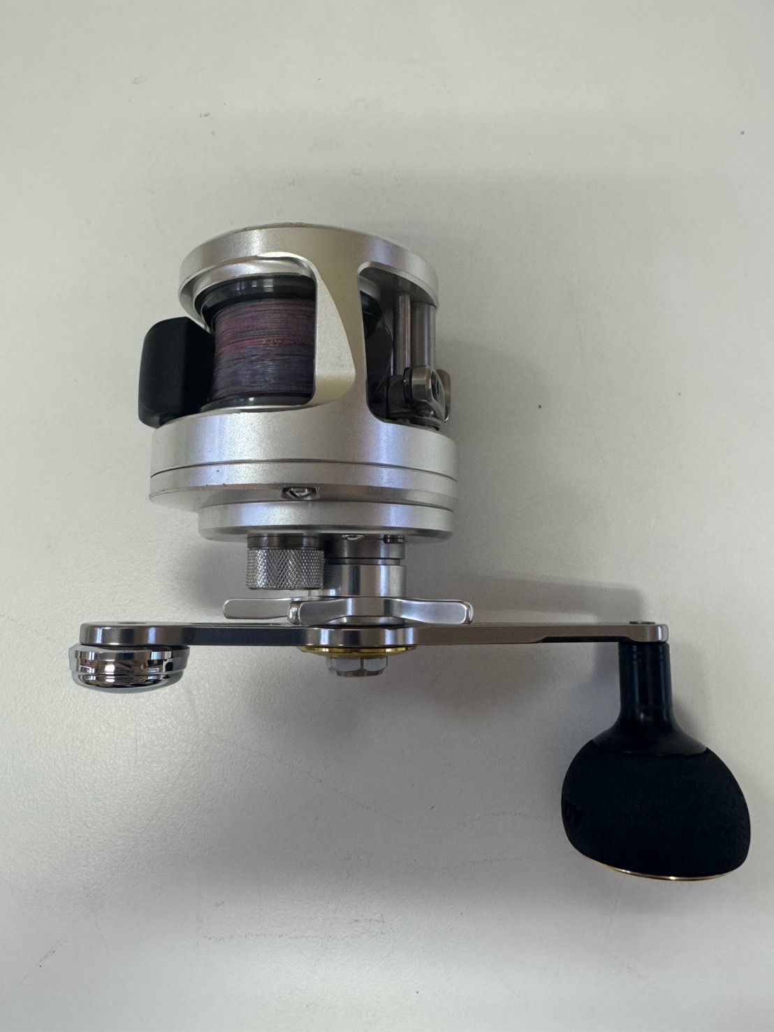 中古品】 SHIMANOシマノ OCEAオシア CALCUTTAカルカッタ 200HG ベイト