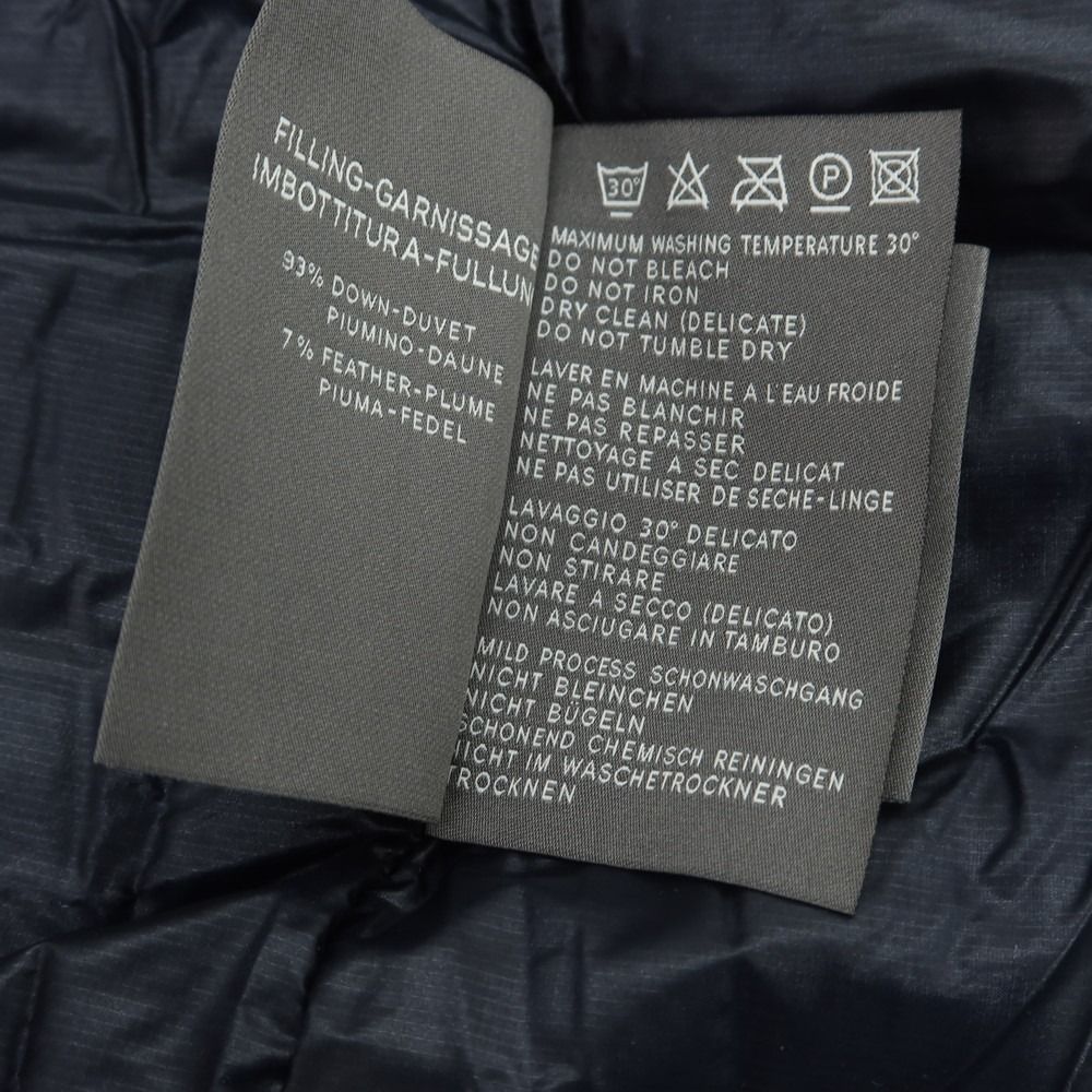 DUVETICA ダウンベスト サイズ50 ネイビー 未使用】デュベティカ DUVETICA ナイロン ダウンベスト ネイビー