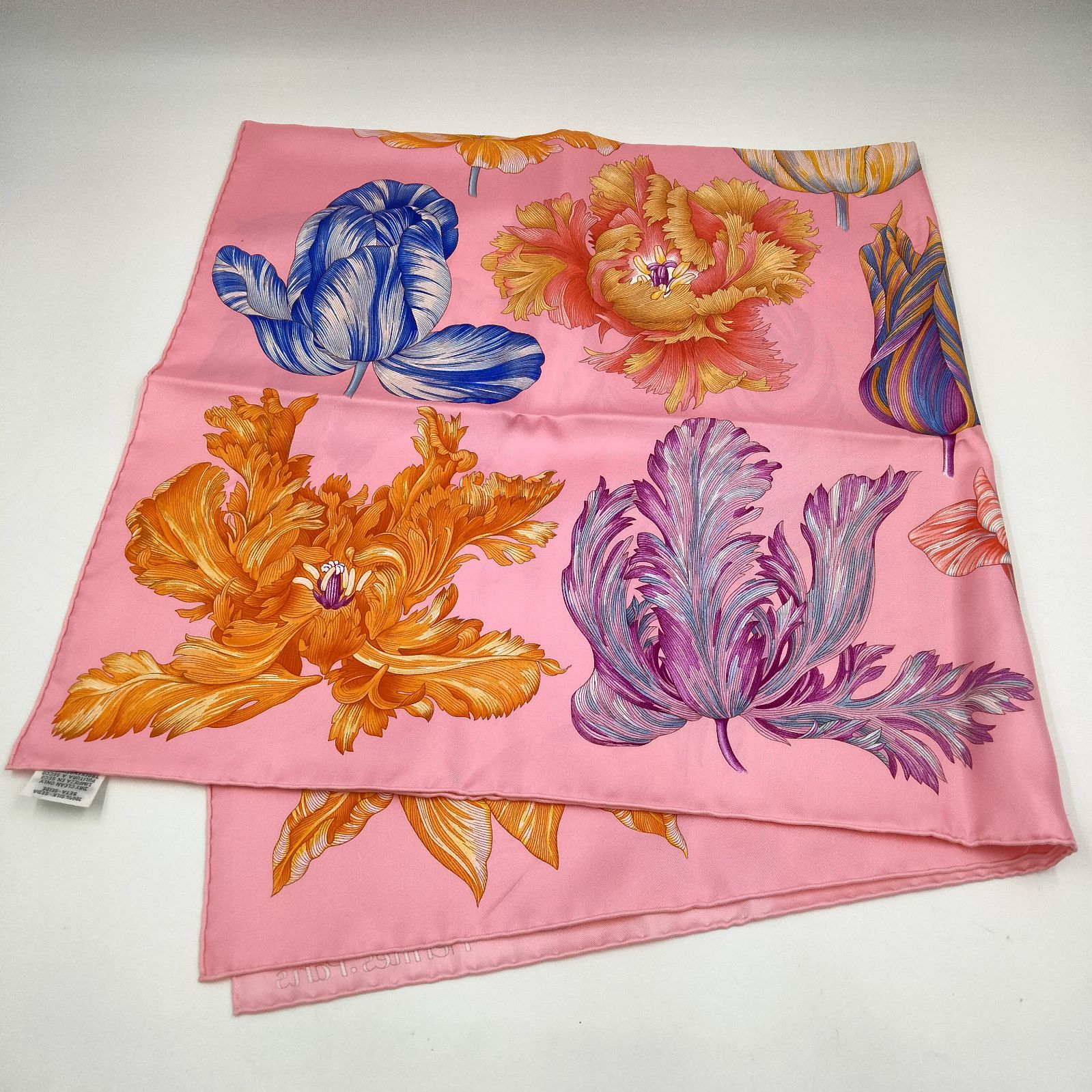 お値下げ未使用エルメス　カレ90 Tulipomanie チューリップマニア エルメス カレ90 Tulipomanie チューリップマニア スカーフ