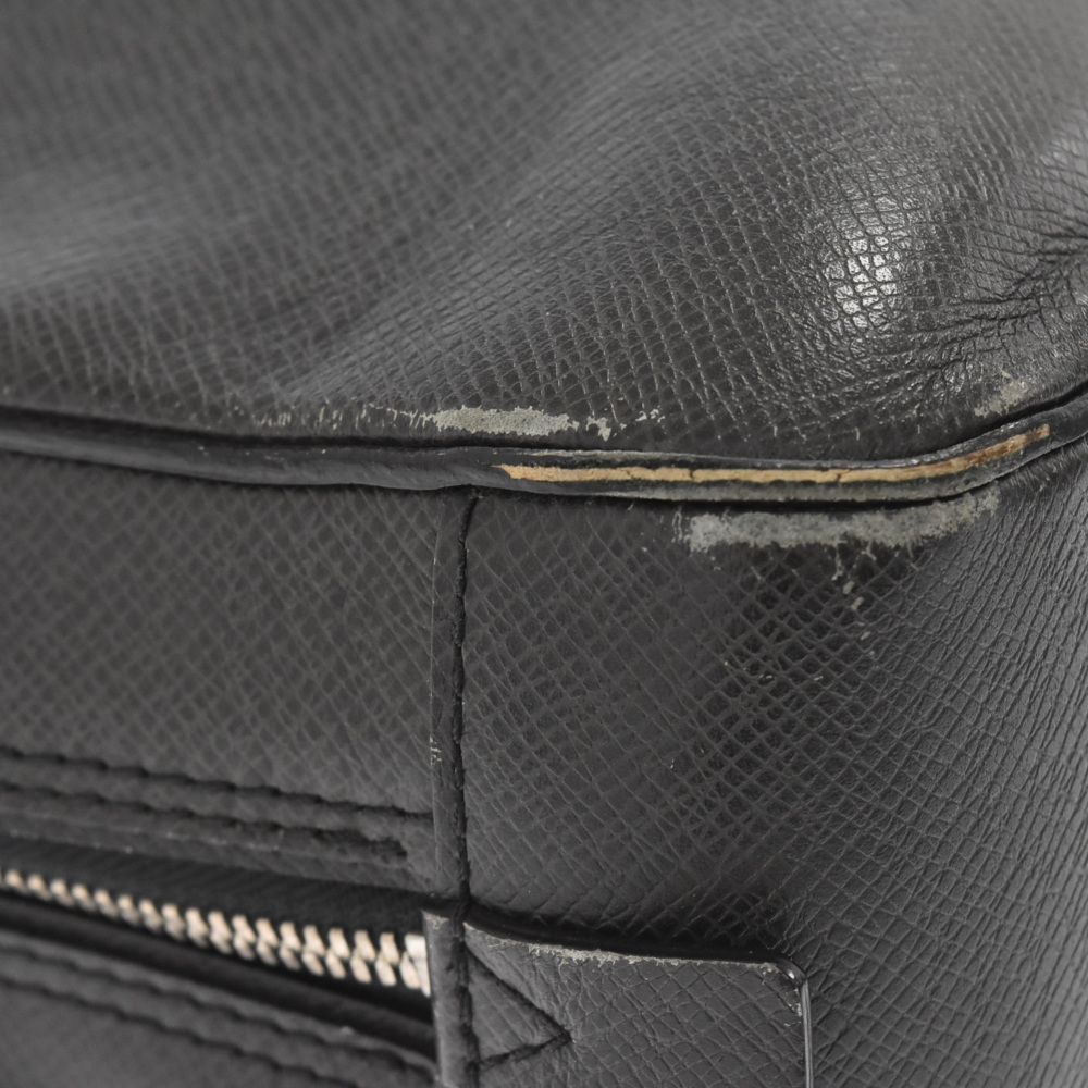 LOUIS VUITTON (ルイヴィトン) FL0183 M32782 ネオイゴール ビジネス