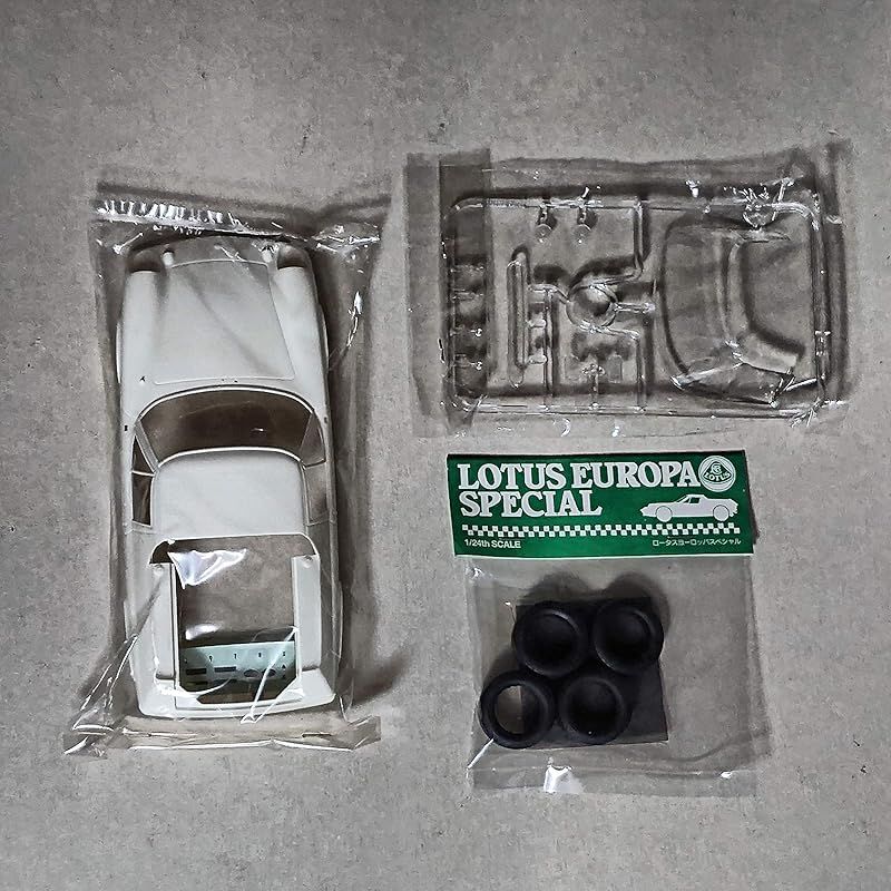 タミヤ 1/24 スポーツカーシリーズ ロータス ヨーロッパ スペシャル タミヤ 1/24 スポーツカーシリーズ 1/24 ロータス ヨーロッパ