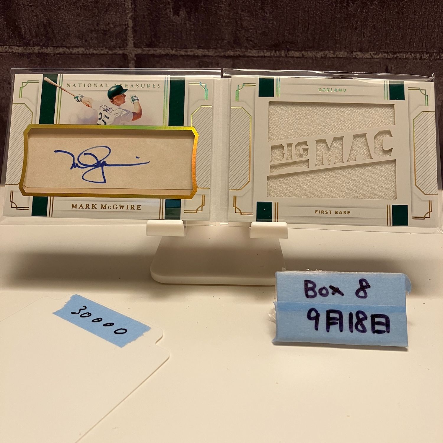 2019 Panini National Treasures Mark McGwire 02|15 直筆サイン Oakland Athletics Game-used ジャージ カード