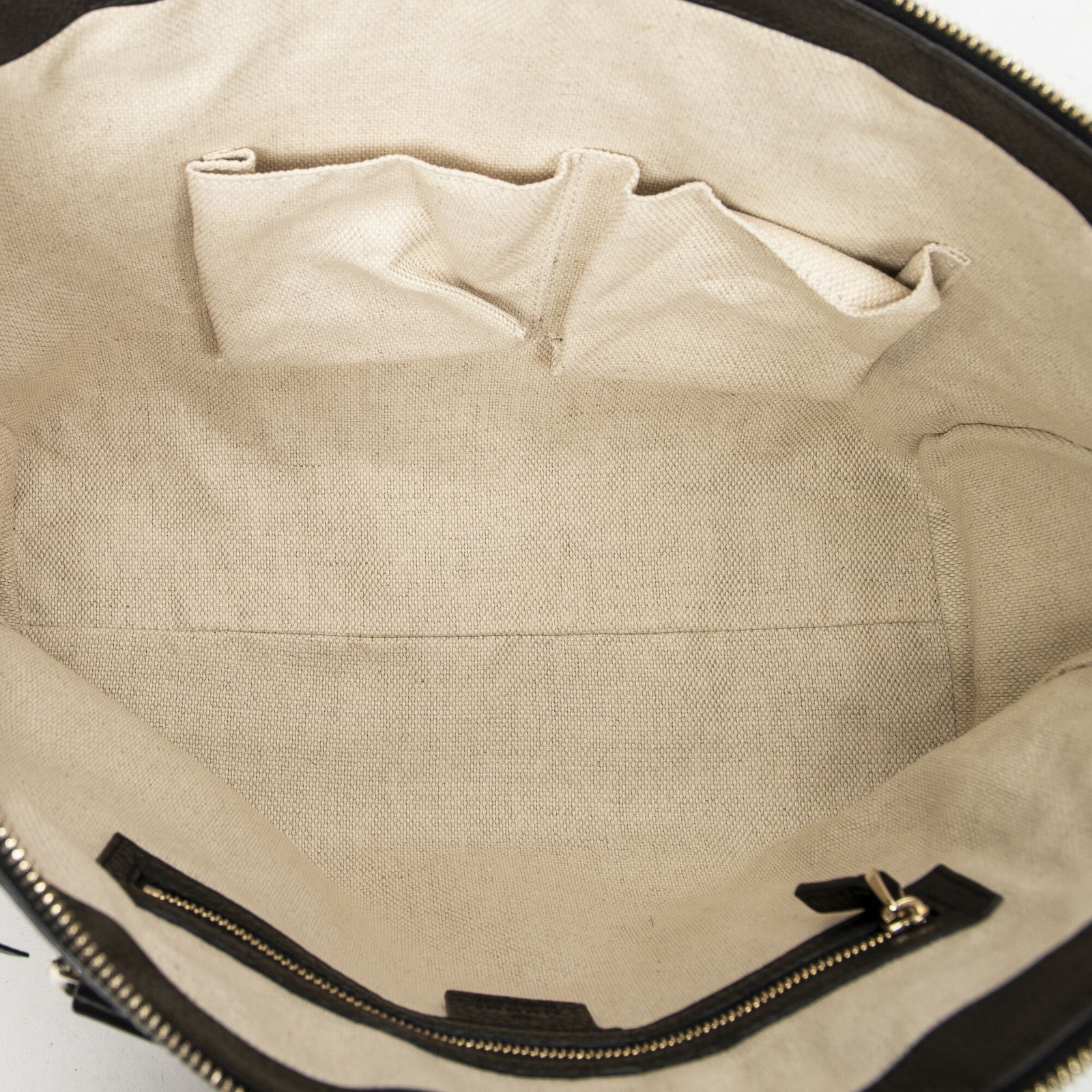 GUCCI グッチソーホータッセルトート黒グレインカーフスキンレザーA