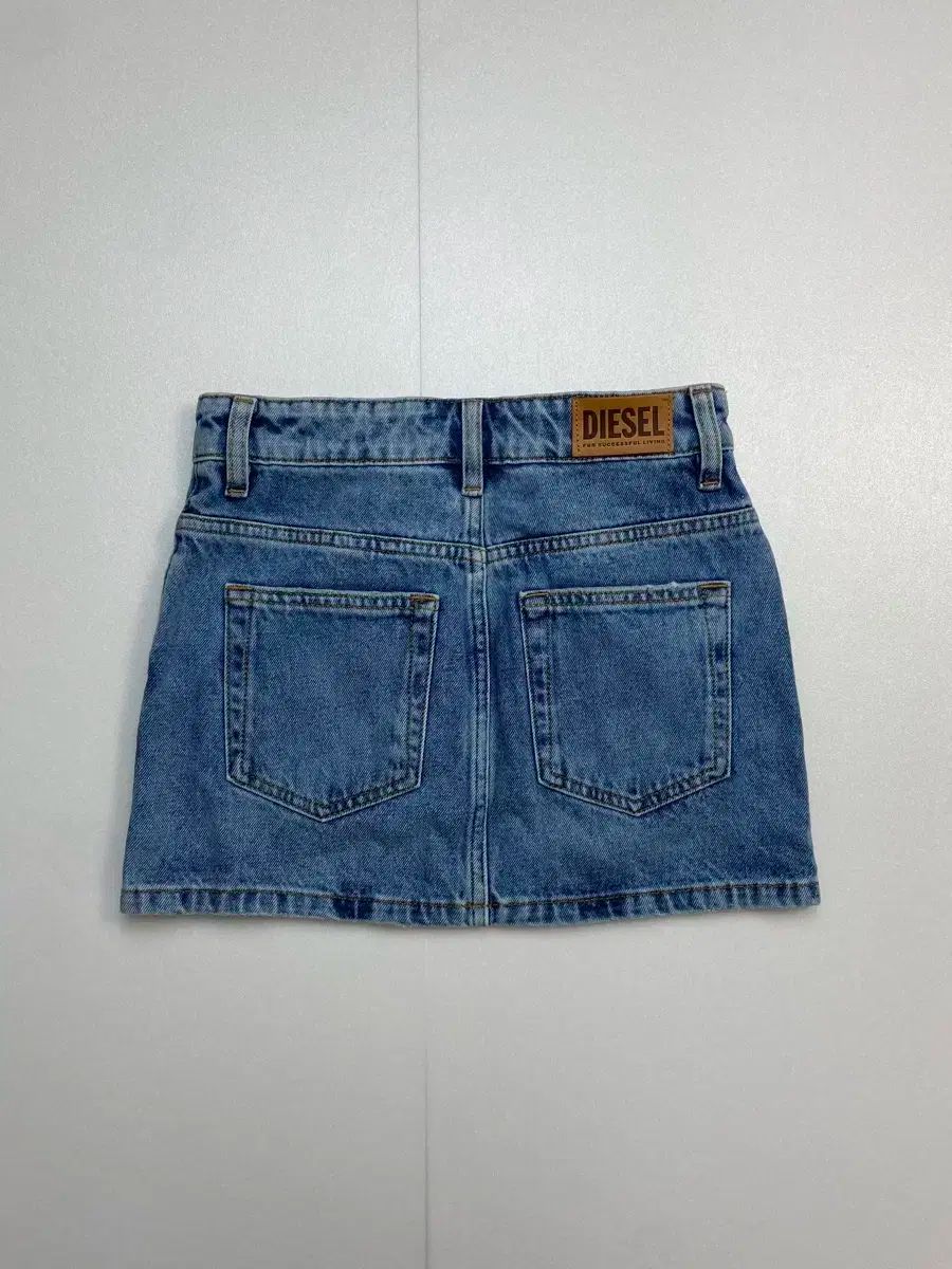 新商品* DIESEL DIESEL(ディーゼル) ロゴ デニム スカート 25 26