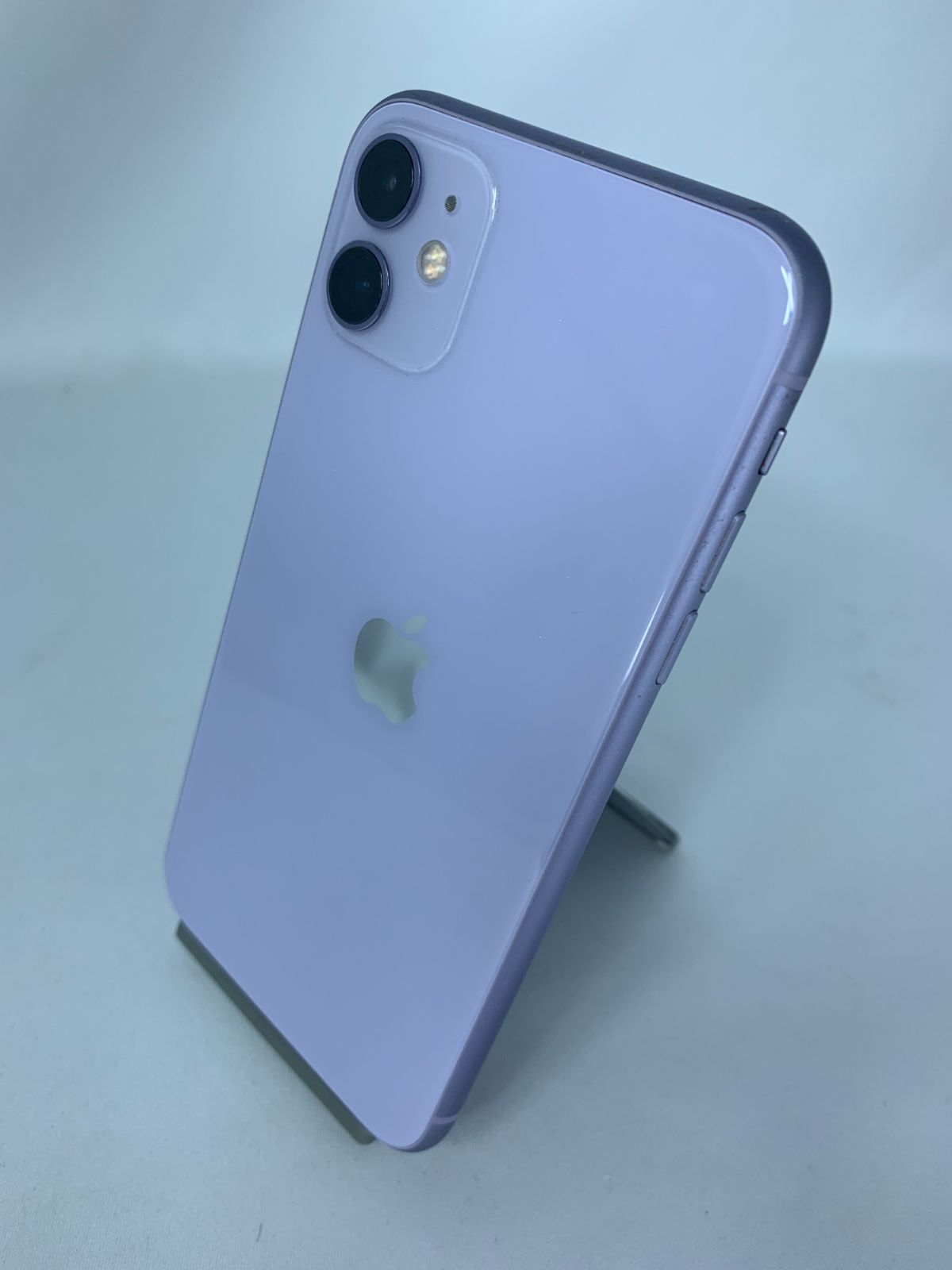 【中古・バッテリー劣化・輝度異常】iPhone 11 256GB simロック解除済