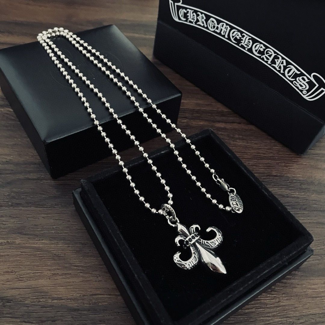 Chrome Hearts クロムハーツ クラシックビーズチェーン クロスペンダント ネックレス